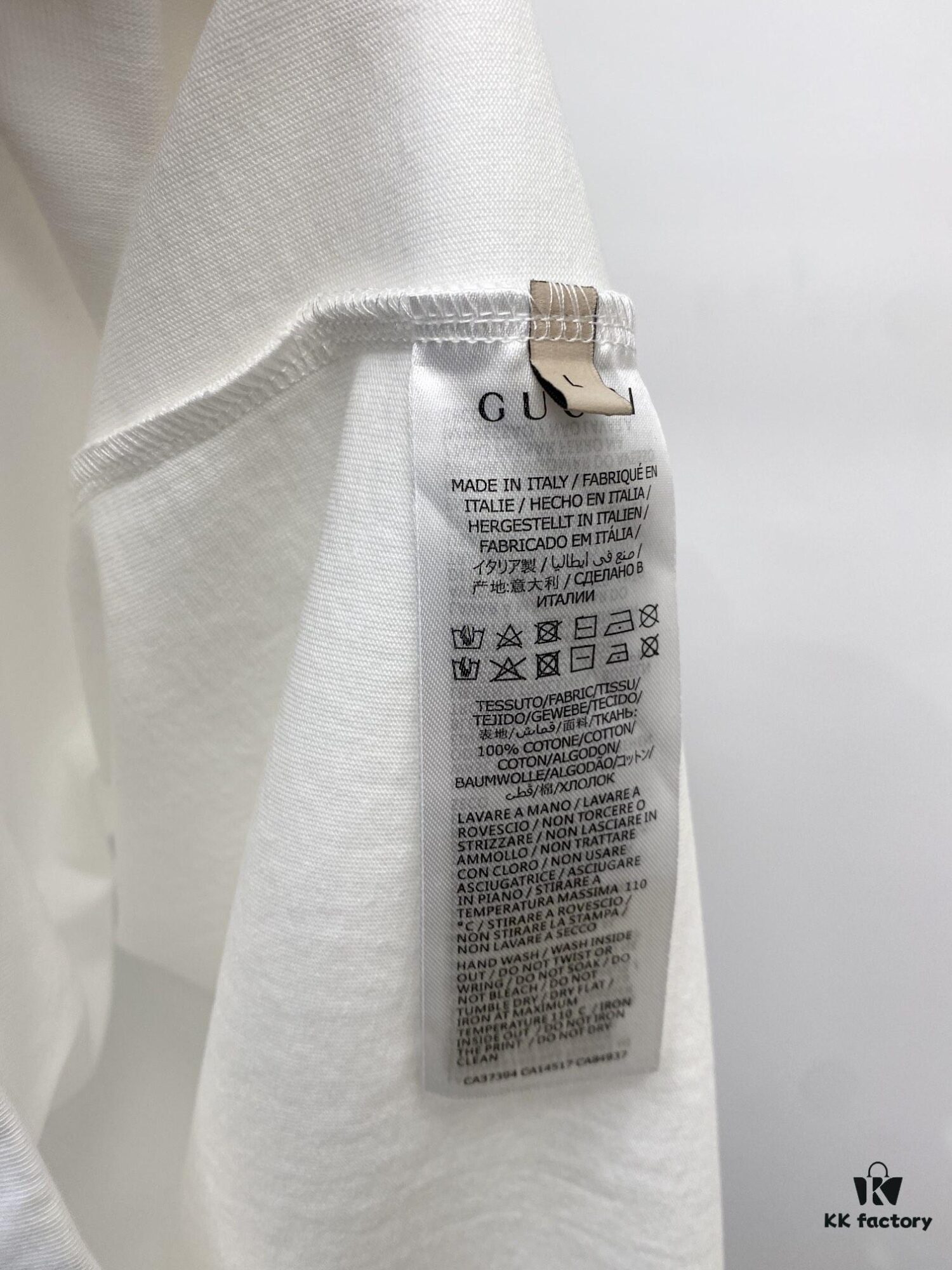 Gucci 2025 Latest Short-Sleeve T-Shirt, Stylish and Handsome with Exquisite Embroidered Logo on Chest, Simple and Versatile Design