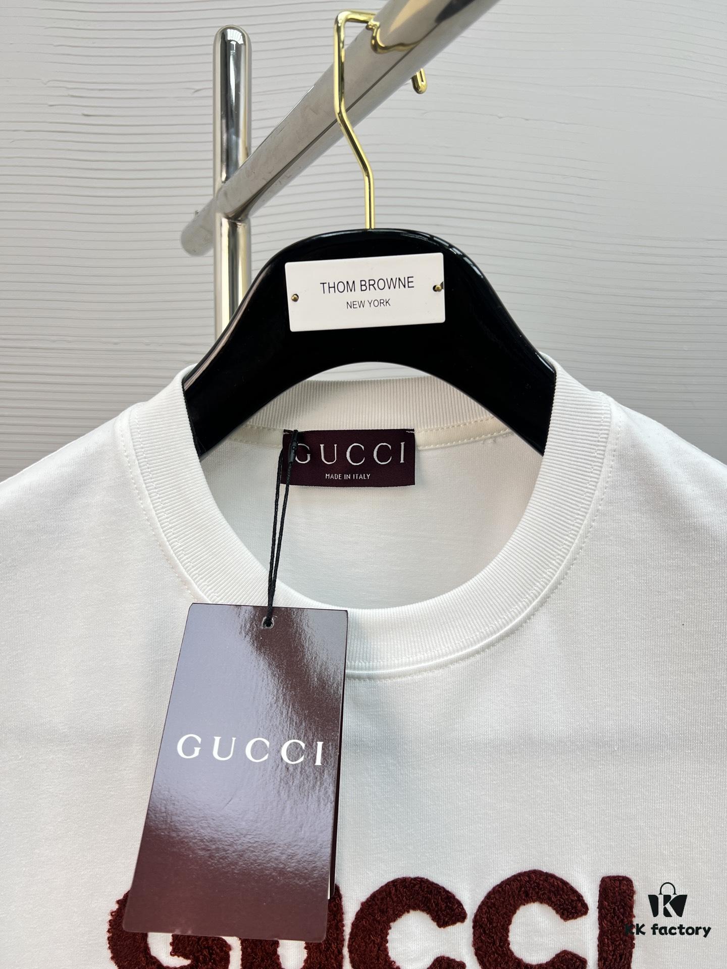 High-Quality GUCCI 25SS Classic Color T-Shirt New Arrival! Youthful and Vibrant Design! Featuring the Latest Teddy Bear Collection with Premium Printing Technology, Strong Three-Dimensional Color Gradient, Made from 280g Pure Cotton Fabric – Soft, Comfortable, Perfect Match with Jeans, Chinos, or Shorts for Spring and Summer