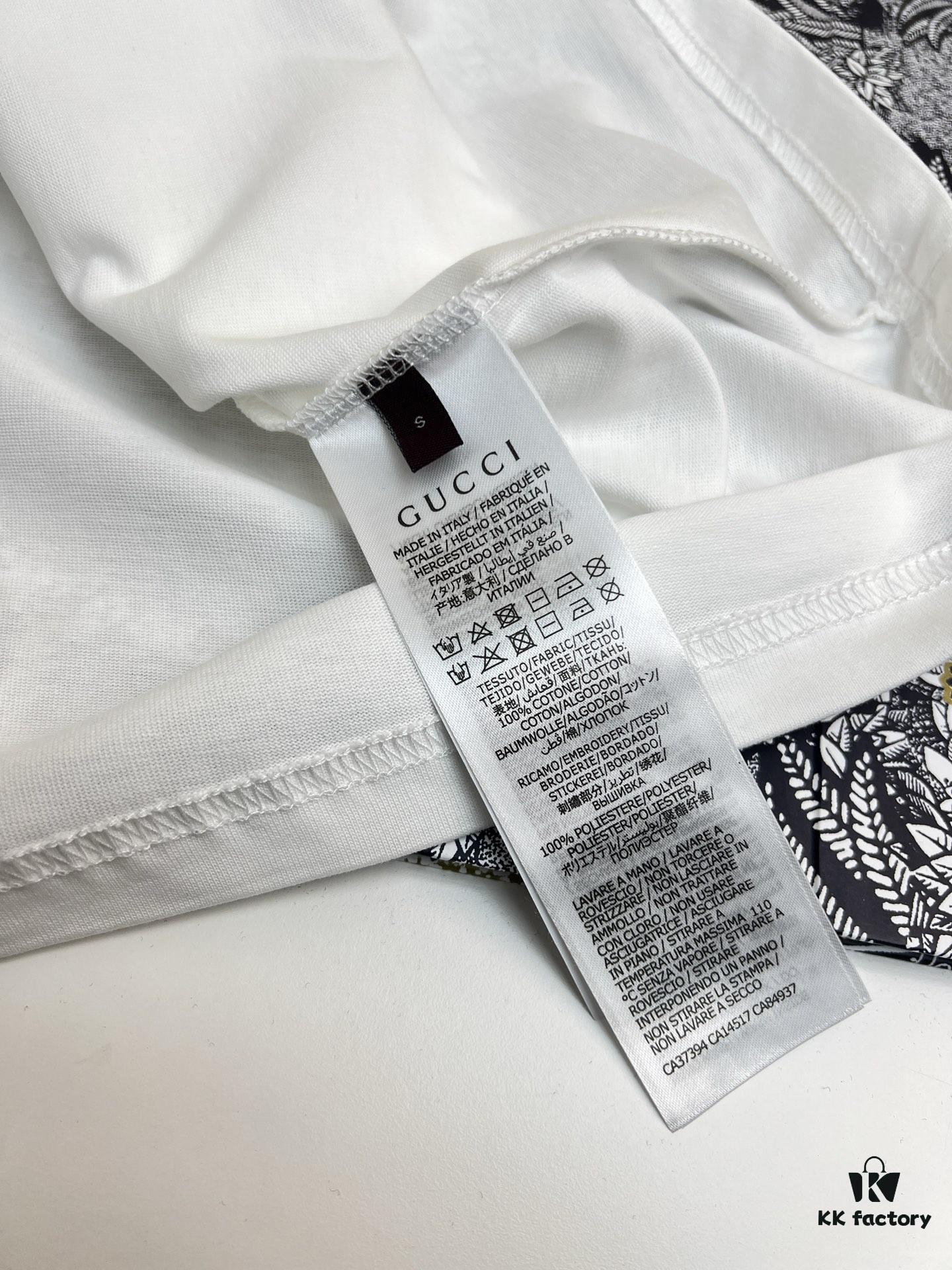 High-Quality GUCCI 25SS Classic Color T-Shirt New Arrival! Youthful and Vibrant Design! Featuring the Latest Teddy Bear Collection with Premium Printing Technology, Strong Three-Dimensional Color Gradient, Made from 280g Pure Cotton Fabric – Soft, Comfortable, Perfect Match with Jeans, Chinos, or Shorts for Spring and Summer