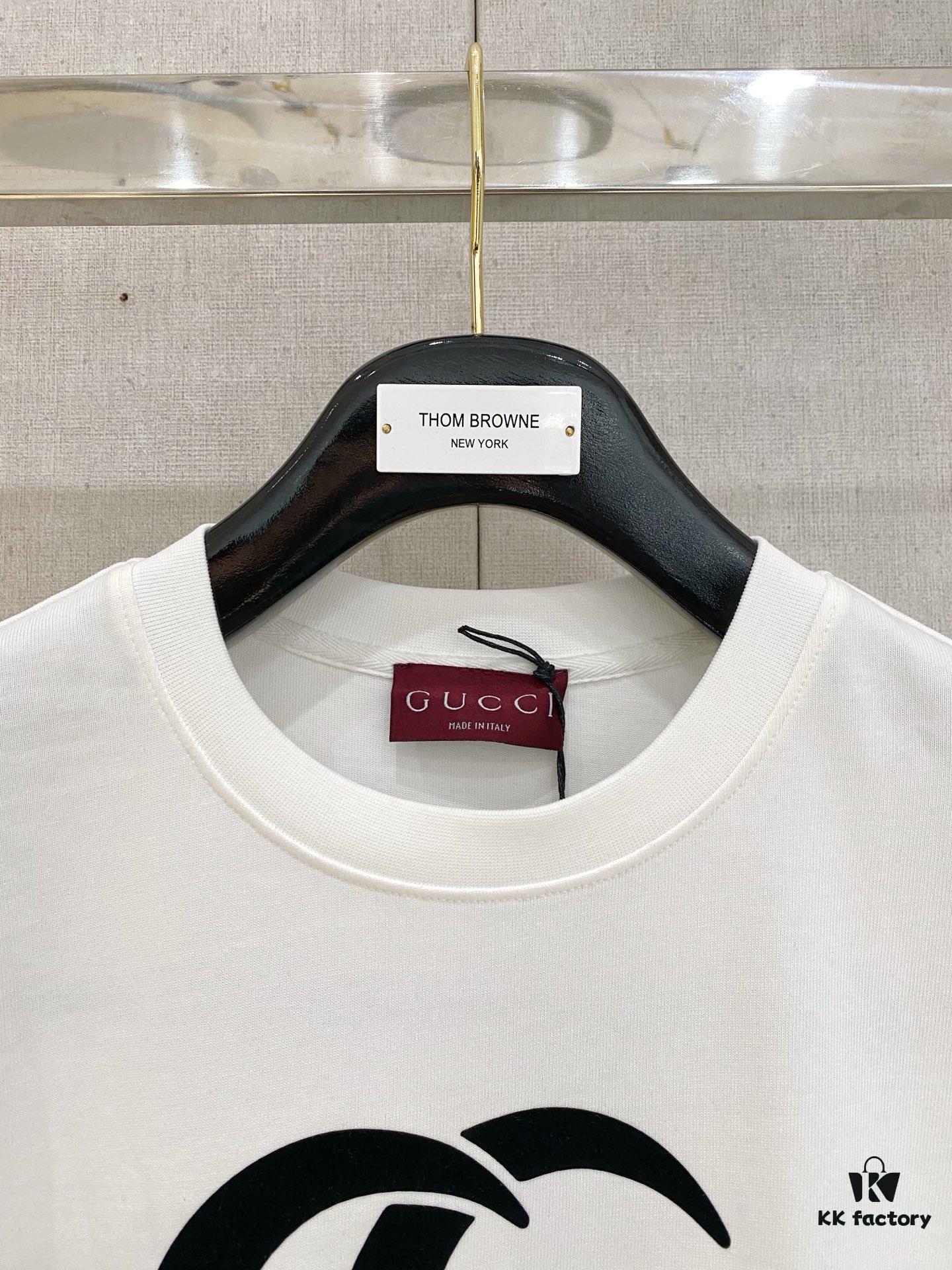 GU Double G Logo Printed Men's Oversized Short Sleeve T-Shirt