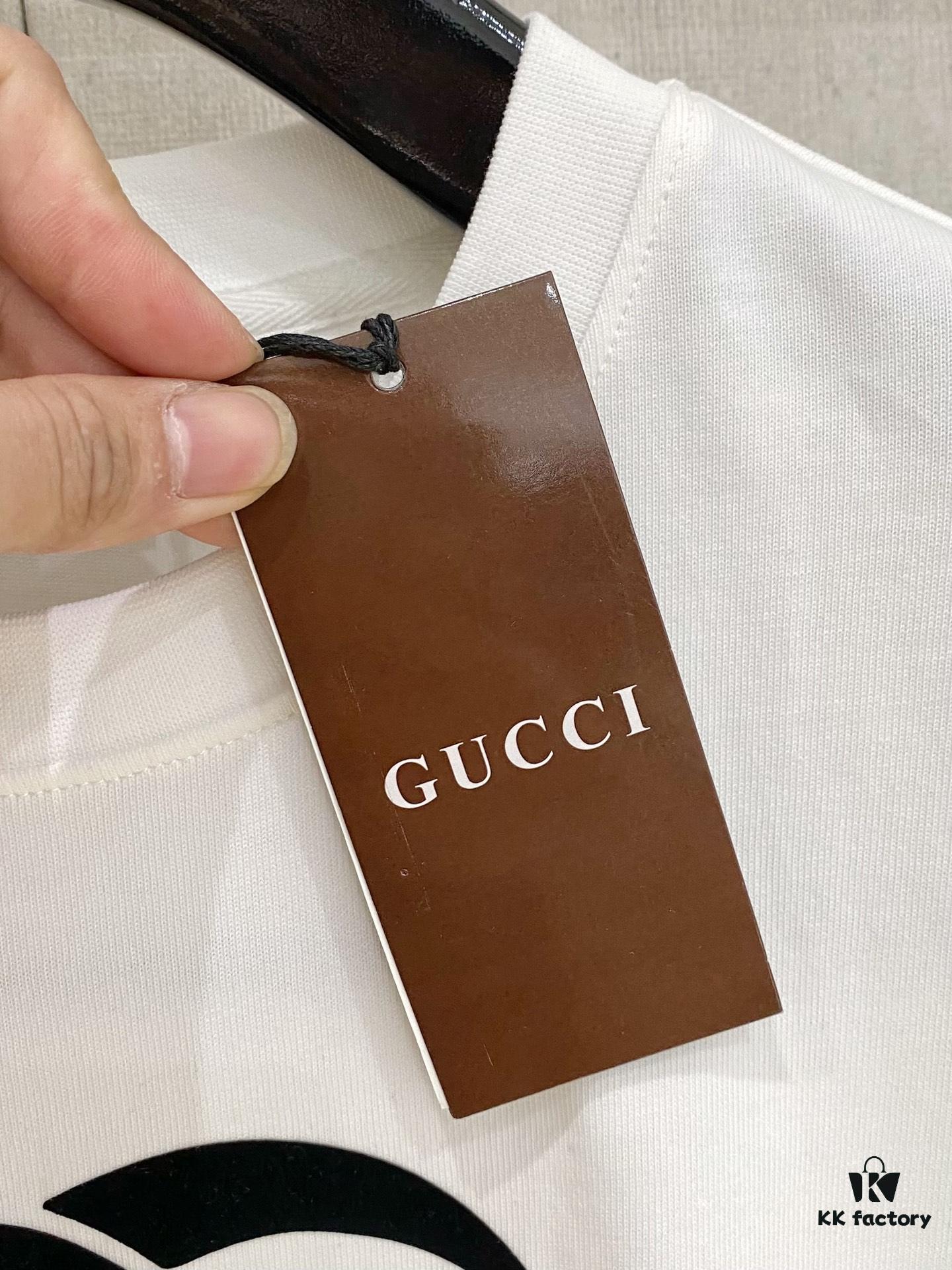 GU Double G Logo Printed Men's Oversized Short Sleeve T-Shirt