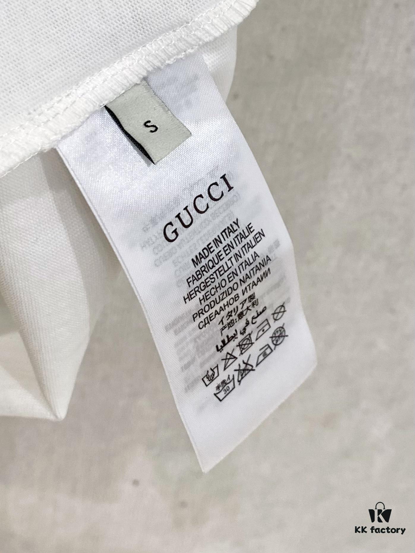 GU Double G Logo Printed Men's Oversized Short Sleeve T-Shirt