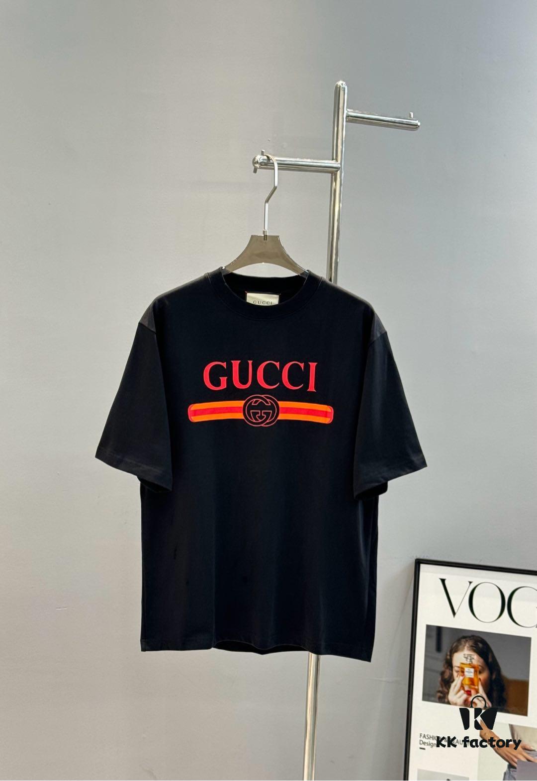 Gucci Unisex Ancora Red Logo Round Neck T-Shirt
