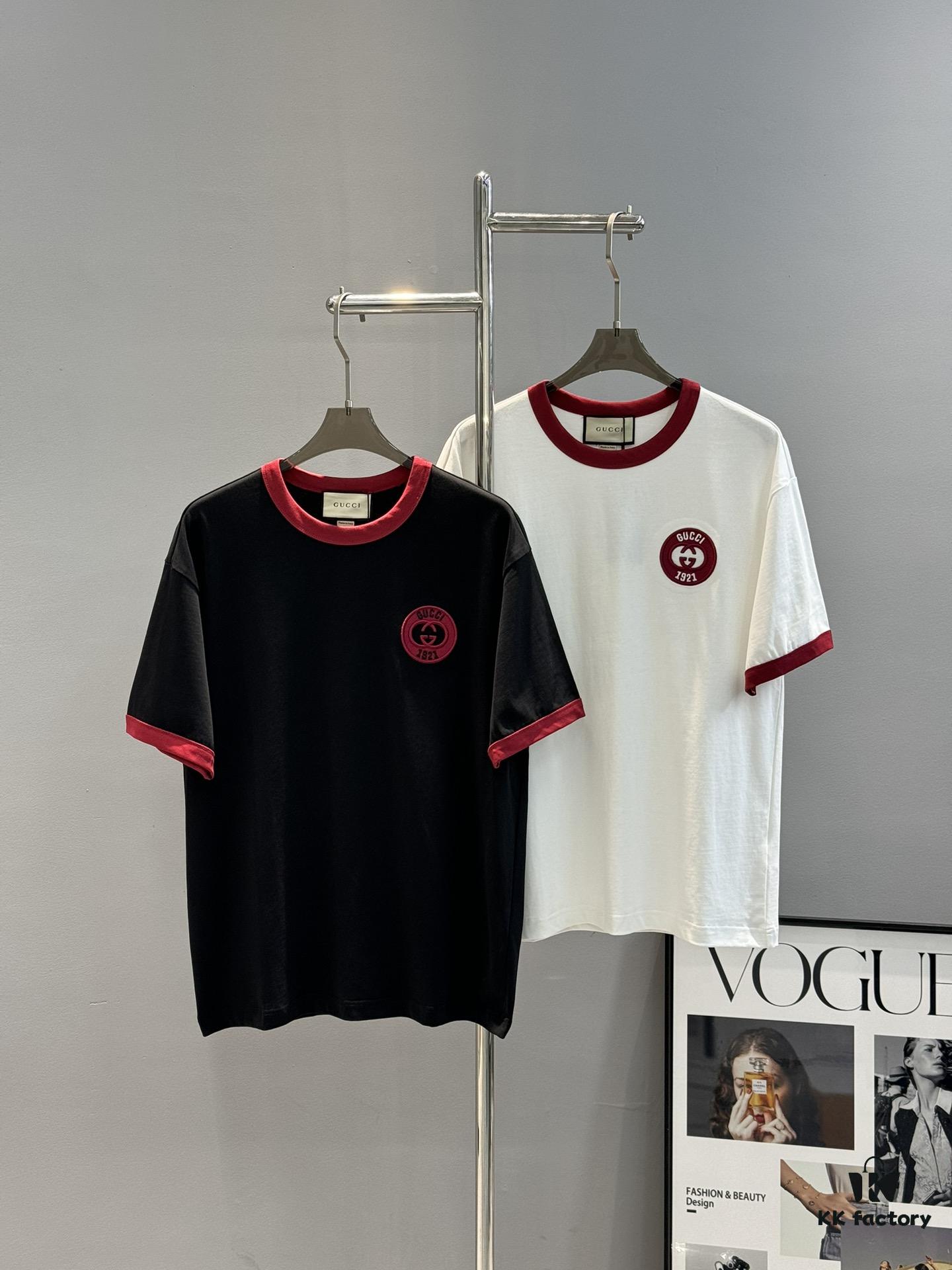GUCC*25s New Arrival Streetwear T-Shirt, Unisex Design, This Season's Must-Have Style in Gucci's Trend Color – Burgundy Accents on Collar and Cuffs Matching Logo, 3D Embroidered Chest Logo with Unique Visual Impact, Premium 260g Pure Cotton Fabric for Soft, Comfortable, and Structured Fit, Full Branding Details Included. Colors: Black, White. European Size: S–XL (Recommended Size M for Height 175cm / Weight 72.5kg)
