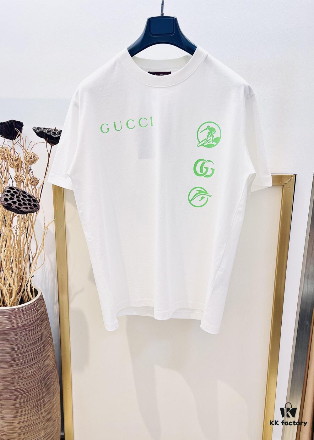 Gucci 2025FW Spring-Summer Oversized Cotton Knit T-Shirt with Gucci Logo Print and Surfer Graphic, Heavyweight Short-Sleeve Tee