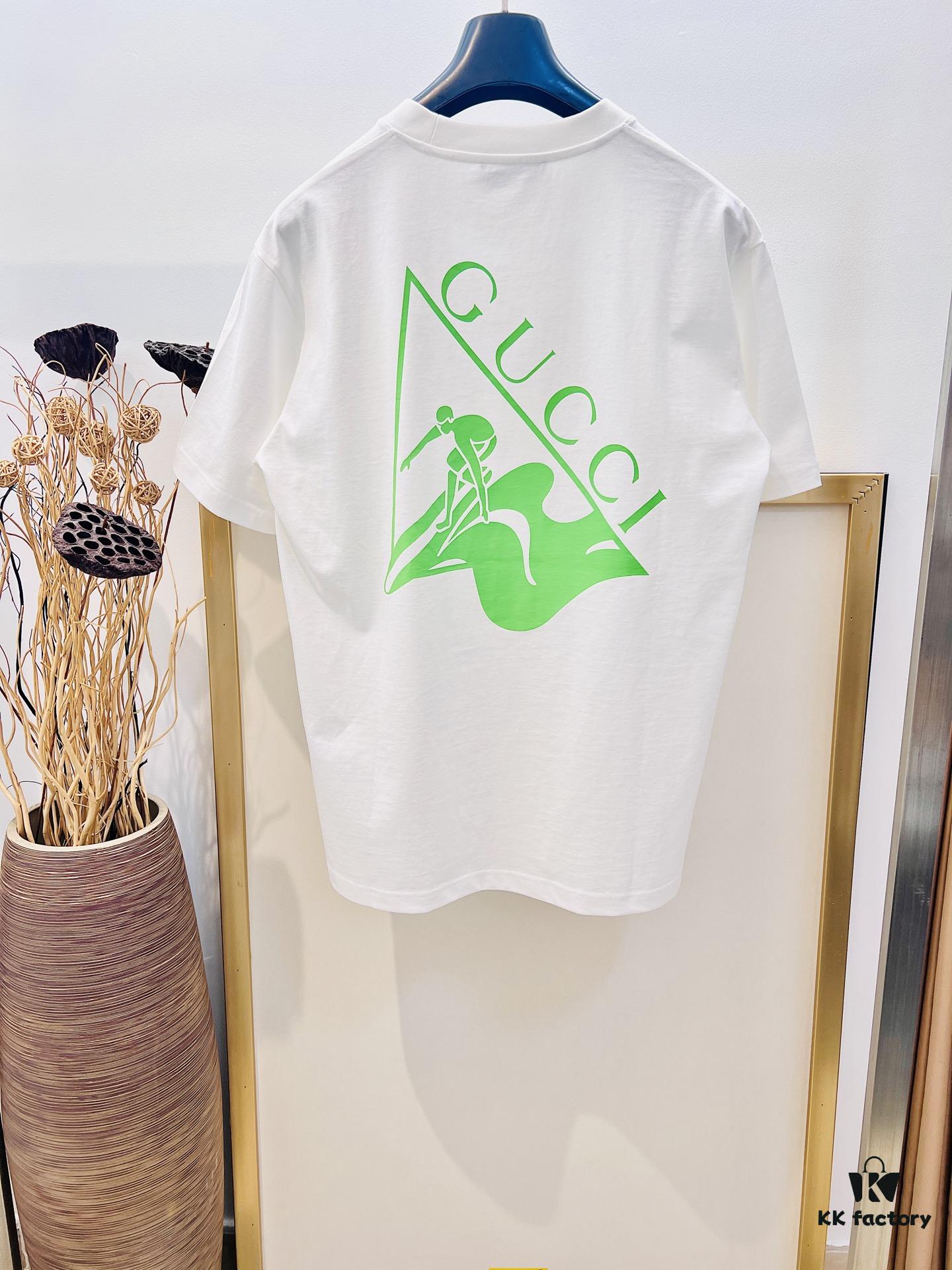 Gucci 2025FW Spring-Summer Oversized Cotton Knit T-Shirt with Gucci Logo Print and Surfer Graphic, Heavyweight Short-Sleeve Tee