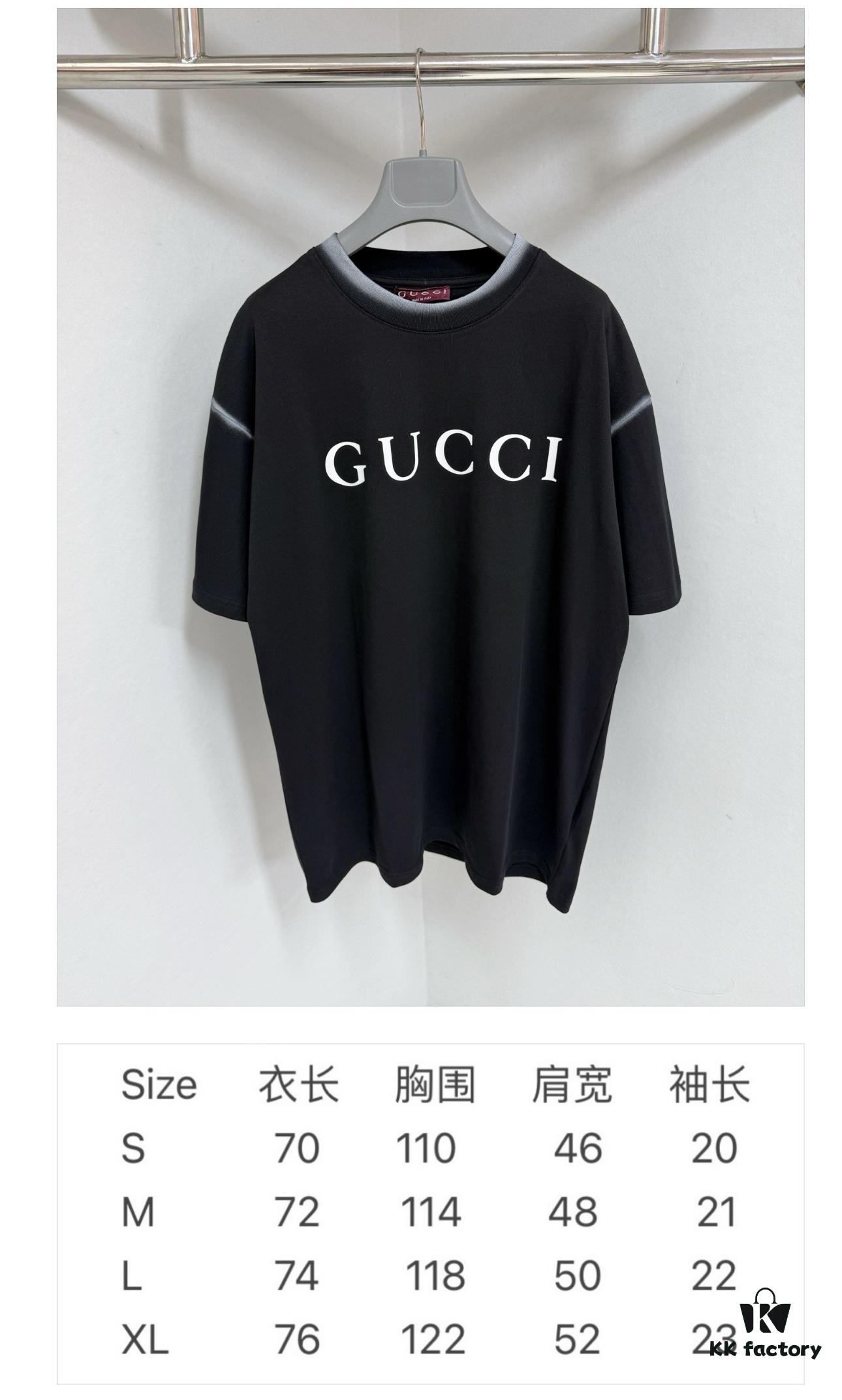 GUCCI 25SS Gucci Printed Cotton Knit T-Shirt Short Sleeve with Classic Letter Logo, Spray-Painted Detail on Collar and Sleeves