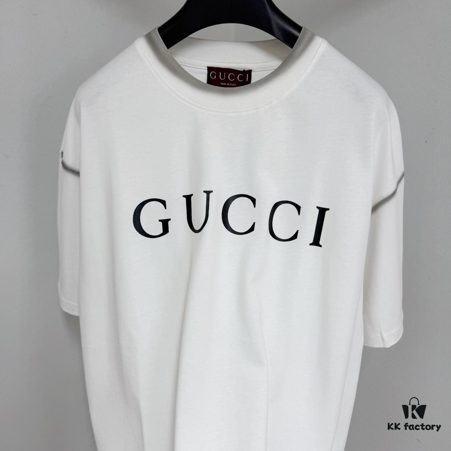 GUCCI 25SS Gucci Printed Cotton Knit T-Shirt Short Sleeve Classic Letter with Spray Paint Decoration on Collar and Sleeves
