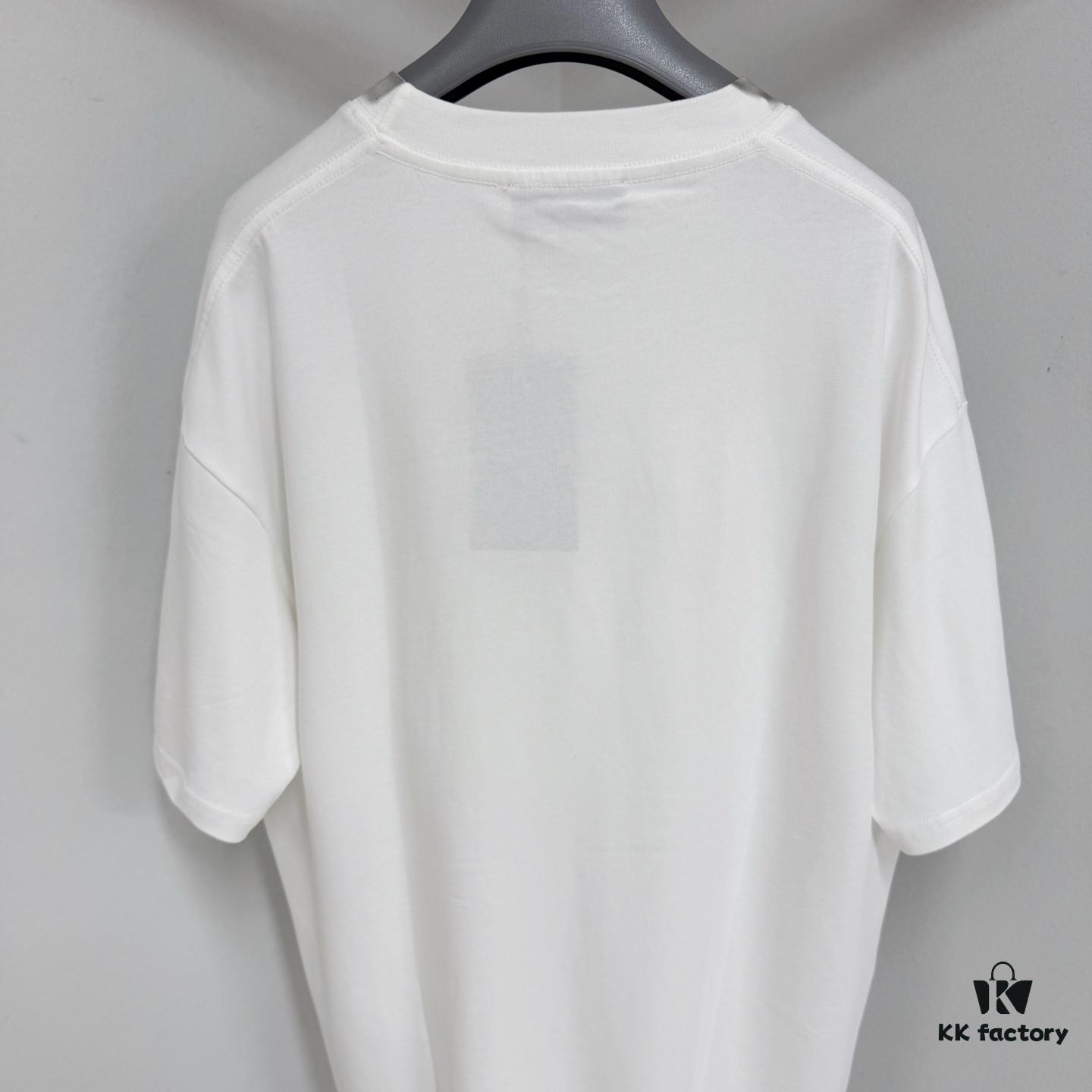 GUCCI 25SS Gucci Printed Cotton Knit T-Shirt Short Sleeve Classic Letter with Spray Paint Decoration on Collar and Sleeves