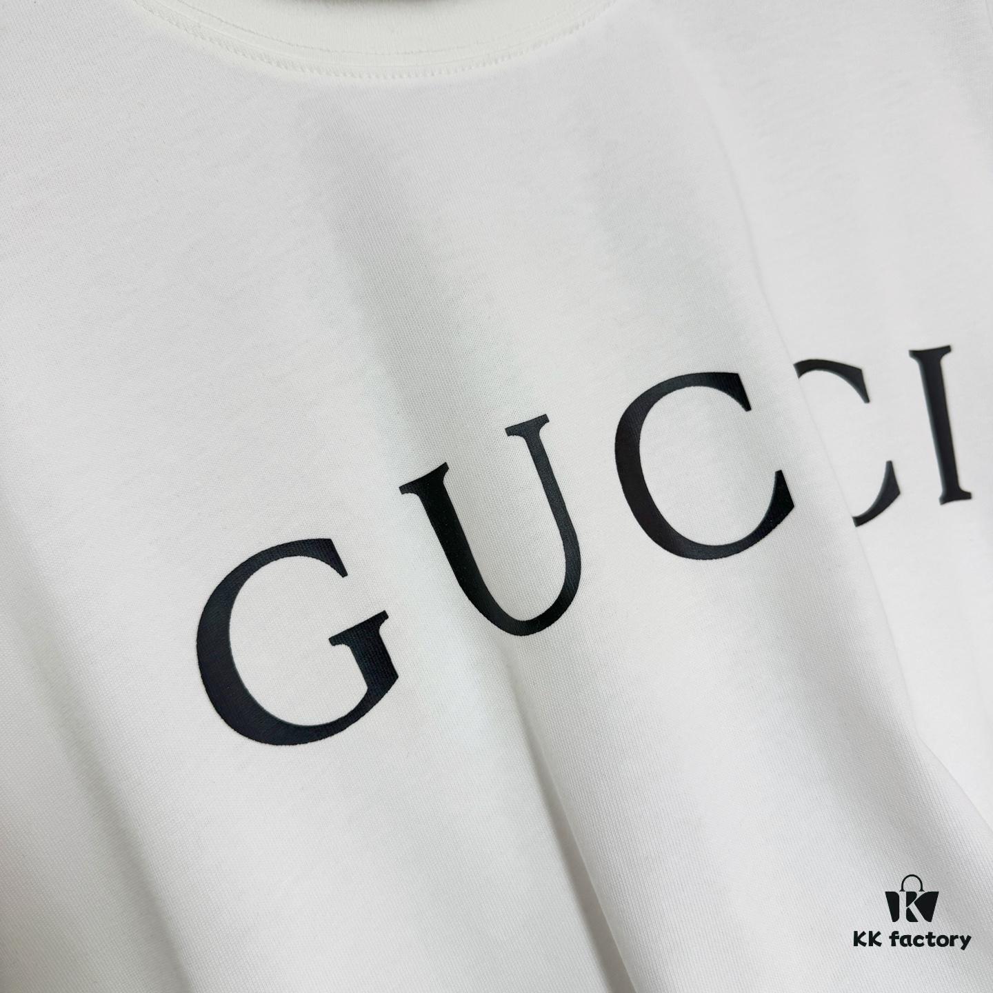 GUCCI 25SS Gucci Printed Cotton Knit T-Shirt Short Sleeve Classic Letter with Spray Paint Decoration on Collar and Sleeves