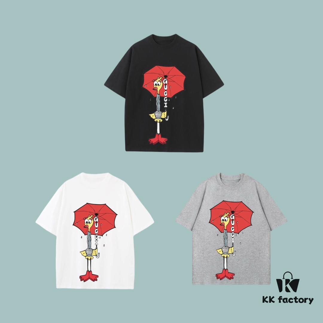 High-End Quality GUCCI 2025 Fall Spring Collection Duck Umbrella Short Sleeve T-Shirt, Premium 270G 32-Count Double-Yarn Pure Cotton Fabric, Loose Fit Unisex Design