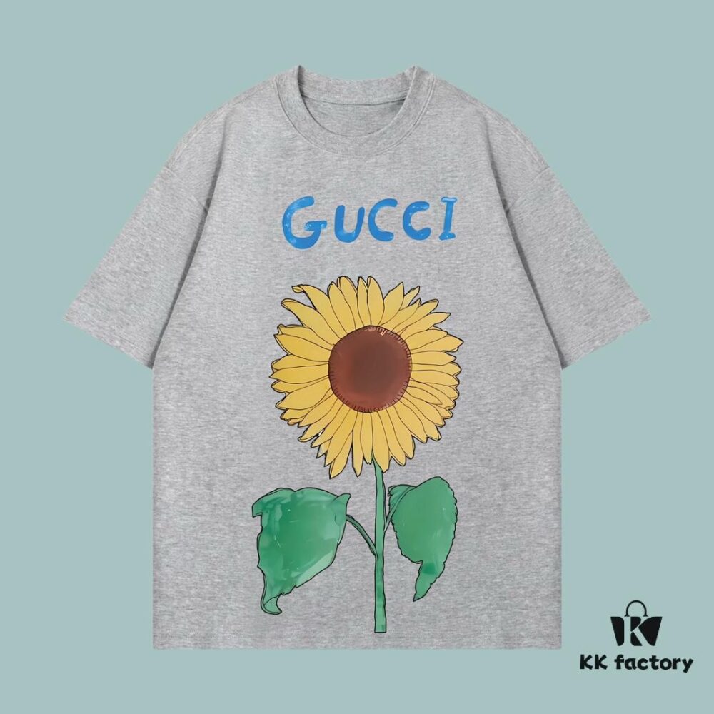 GUCCI 2025 Fall Spring/Summer Collection Sunflower 🌻 Beverage 🍹 Short Sleeve T-Shirt Premium Quality Limited Edition