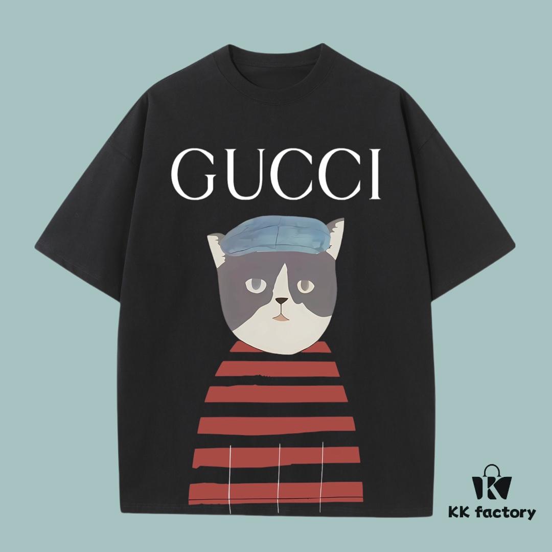 GUCCI 2025 Fall Spring/Summer Collection Kitten Graphic Short-Sleeve T-Shirt Premium Quality, Custom-Woven 270G 32-Count Double-Yarn Pure Cotton Fabric, Relaxed Fit Unisex Design