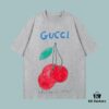High-End Quality GUCCI 2025 Fall Spring/Summer Collection Cherry Pudding Short-Sleeve T-Shirt, Distinct from Regular Prints, Made of Custom-Woven 270G 32-Count Double-Yarn Pure Cotton Fabric, Loose Fit Unisex Design