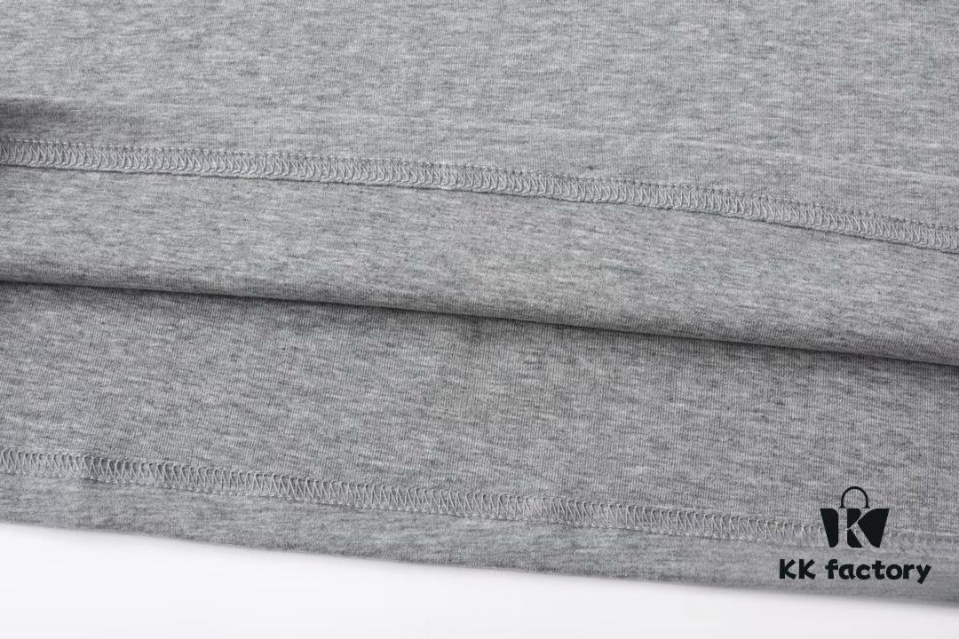 High-End Quality GUCCI 2025 Fall Spring/Summer Collection Cherry Pudding Short-Sleeve T-Shirt, Distinct from Regular Prints, Made of Custom-Woven 270G 32-Count Double-Yarn Pure Cotton Fabric, Loose Fit Unisex Design