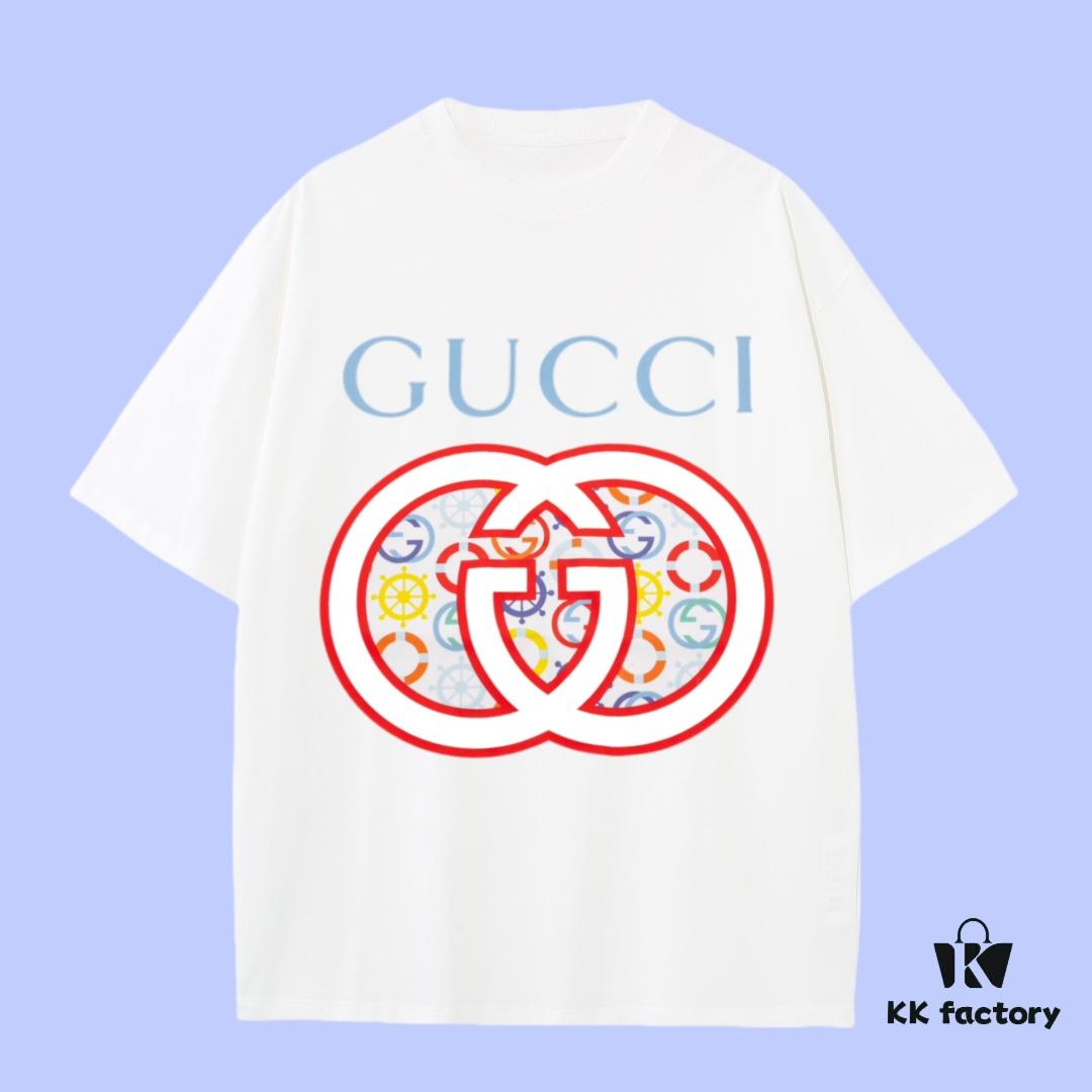 High-End Quality GUCCI 2025 Fall Spring/Summer Collection Logo Short-Sleeve T-Shirt, Distinct from Regular Prints, Made of Custom-Woven 270G 32-Thread Double-Yarn Pure Cotton Fabric, Loose Fit Unisex Design