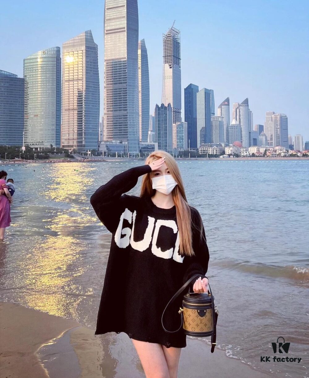 GUCCI X BALENCIAGA Collaboration Aria Series Hip-Hop Graffiti Style Winter 2022 New Arrival
