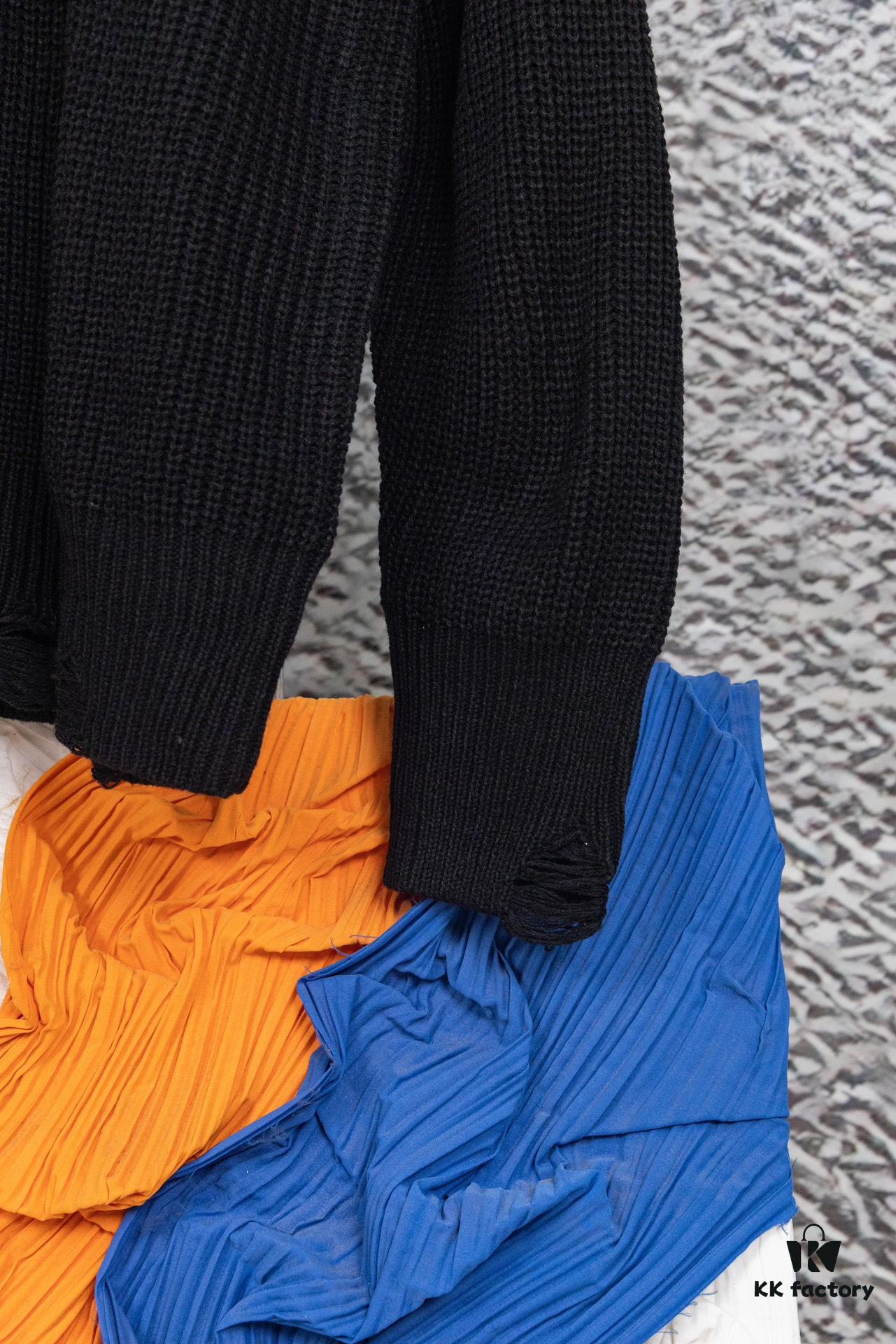 Gucci x Balenciaga Aria Collection Streetwear Style Knitwear with Graffiti Design - 2022 Winter Fashion Trend