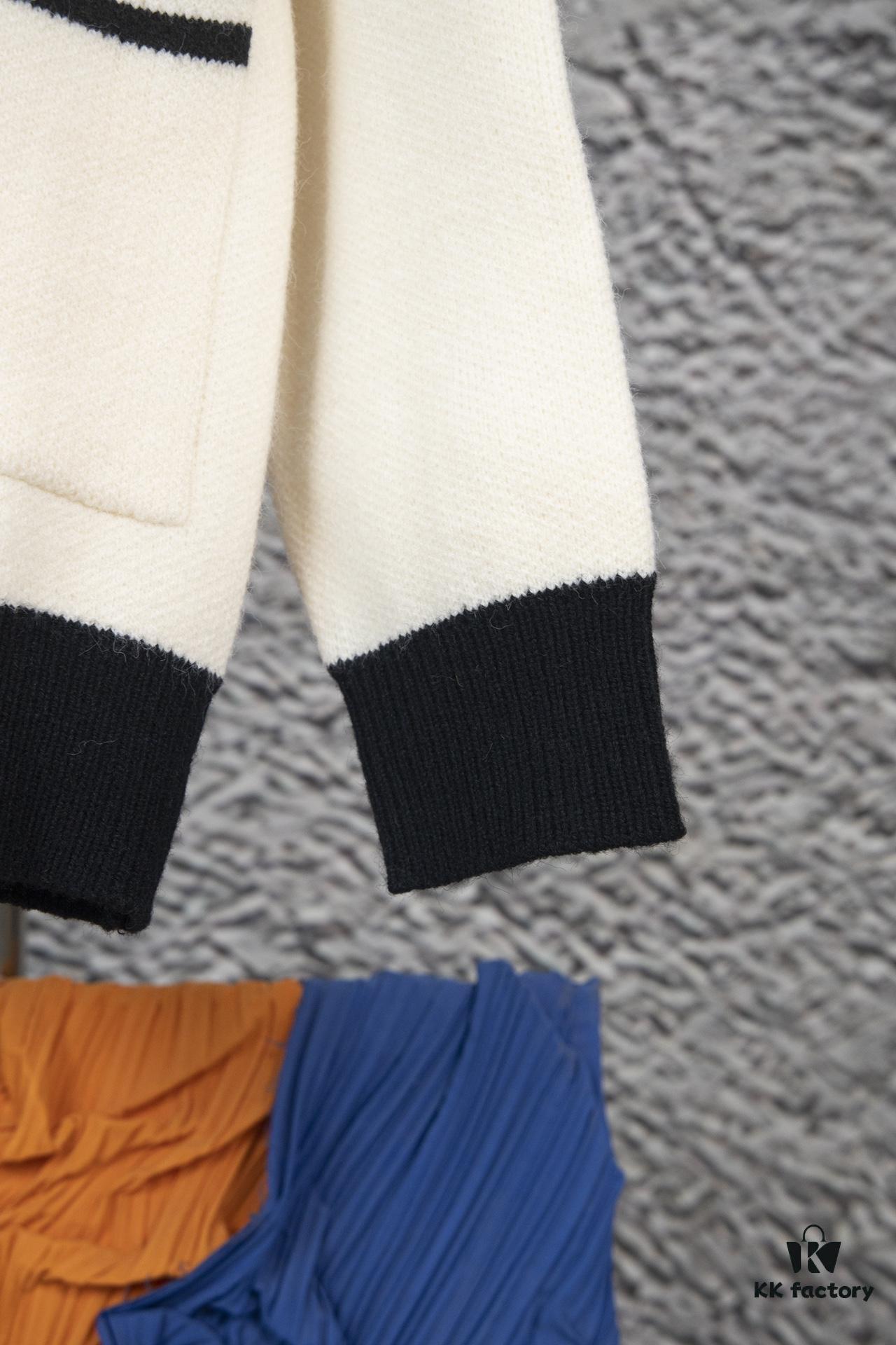 GUCCI Color-Block Button Knit Coat Made of High-End Wool Material