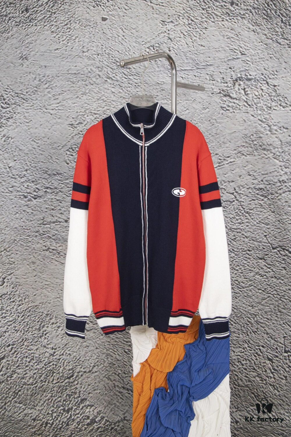 GUCCI Color-Block Knit Zip-Up Jacket with Quilted Design, High-Density Wool Blend, Unisex Style, Premium Craftsmanship