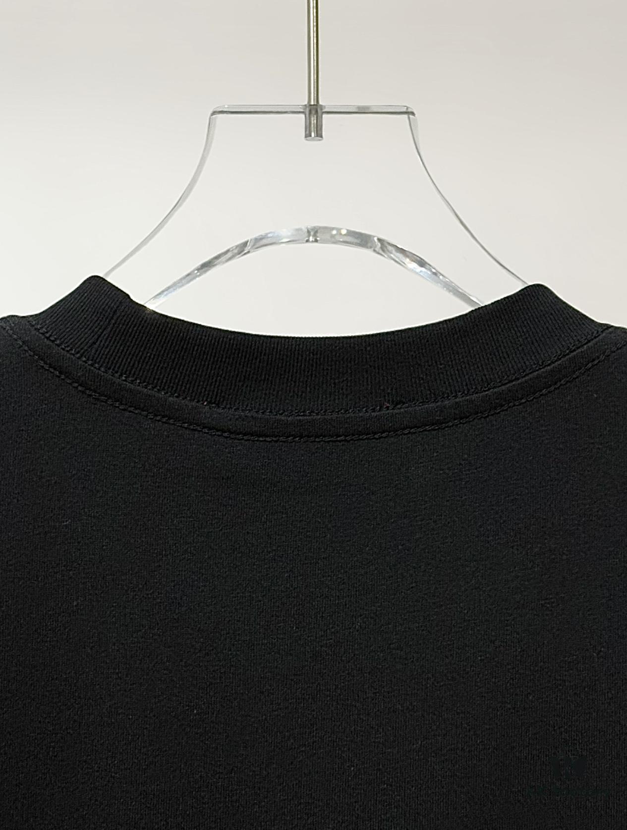 Gucci Logo Embroidered Patch Pocket Sleeveless T-Shirt Classic Stylish Youthful Cotton Top Unisex