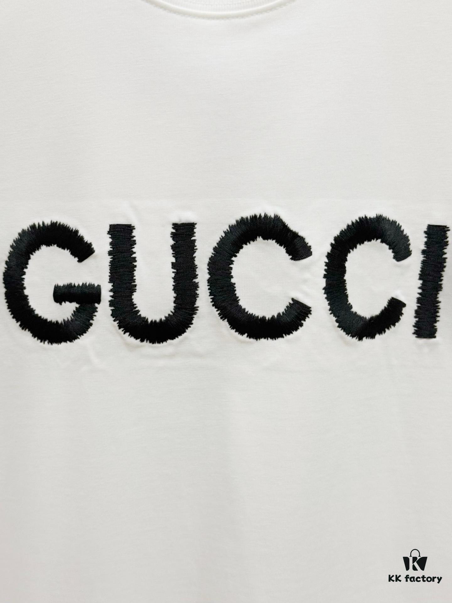 High-End Gucci Round Neck Short Sleeve T-Shirt with Front and Back Embroidered Logo, Premium 280g Double-Yarn Combed Cotton, Pre-Shrunk Washed Fabric, Unisex Fit, Official Website Detailing, Three Labels Complete