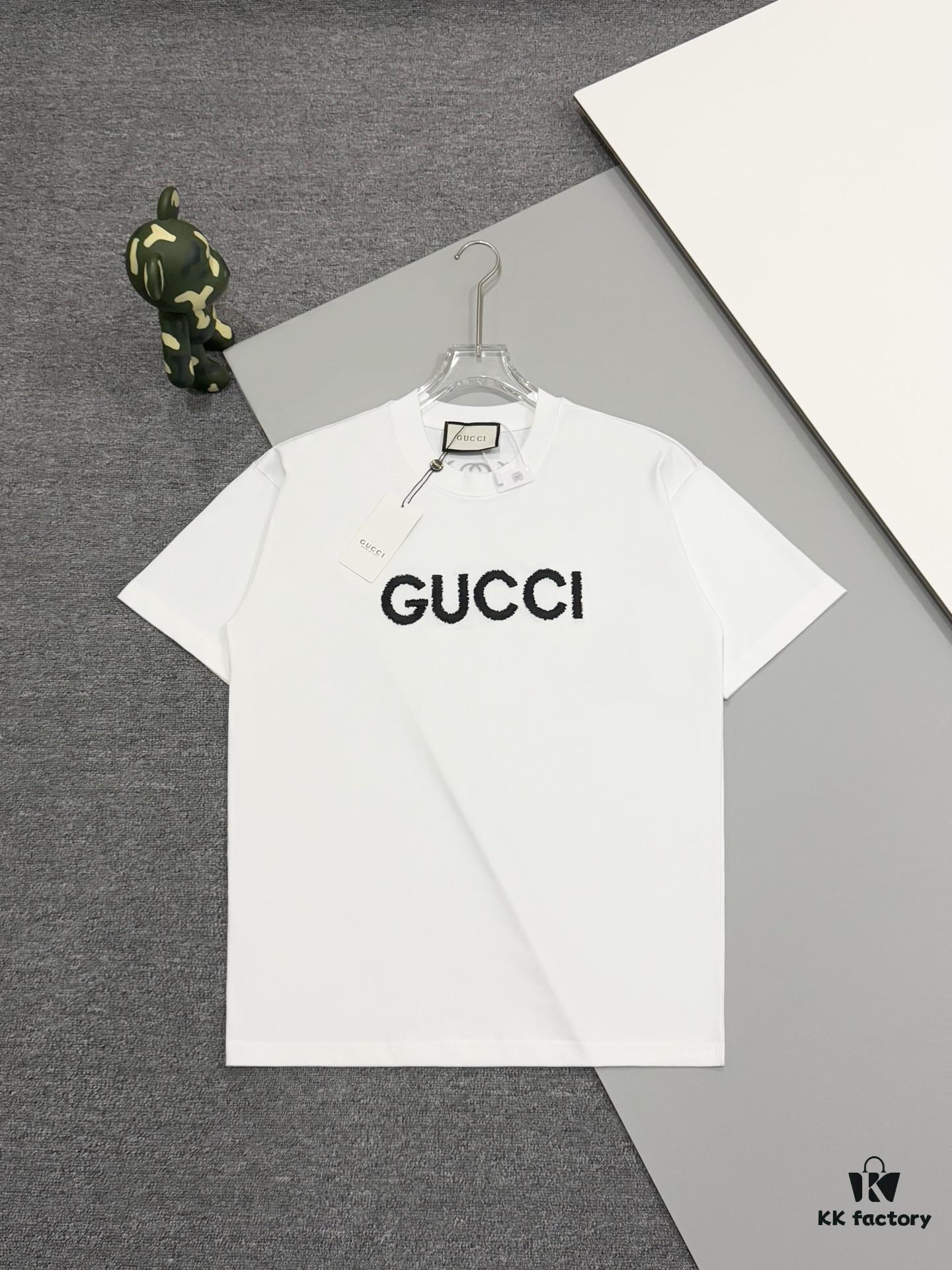 High-End Gucci Style Premium Jump Stitch Embroidered Round Neck Short Sleeve T-Shirt, 280g Double-Yarn High Gram Weight 100% Combed Cotton, Pre-Shrunk 1x1 Double Yarn Washed Fabric Resists Deformation, Unisex Design with Official Website Details, Front and Back Letter Logo Embroidery, Patch on Reverse, Complete Triple Labels, Moisture-Proof Paper Packaging, Distinct from Market Standard Goods, Comfortable Fit with OXs Silhouette