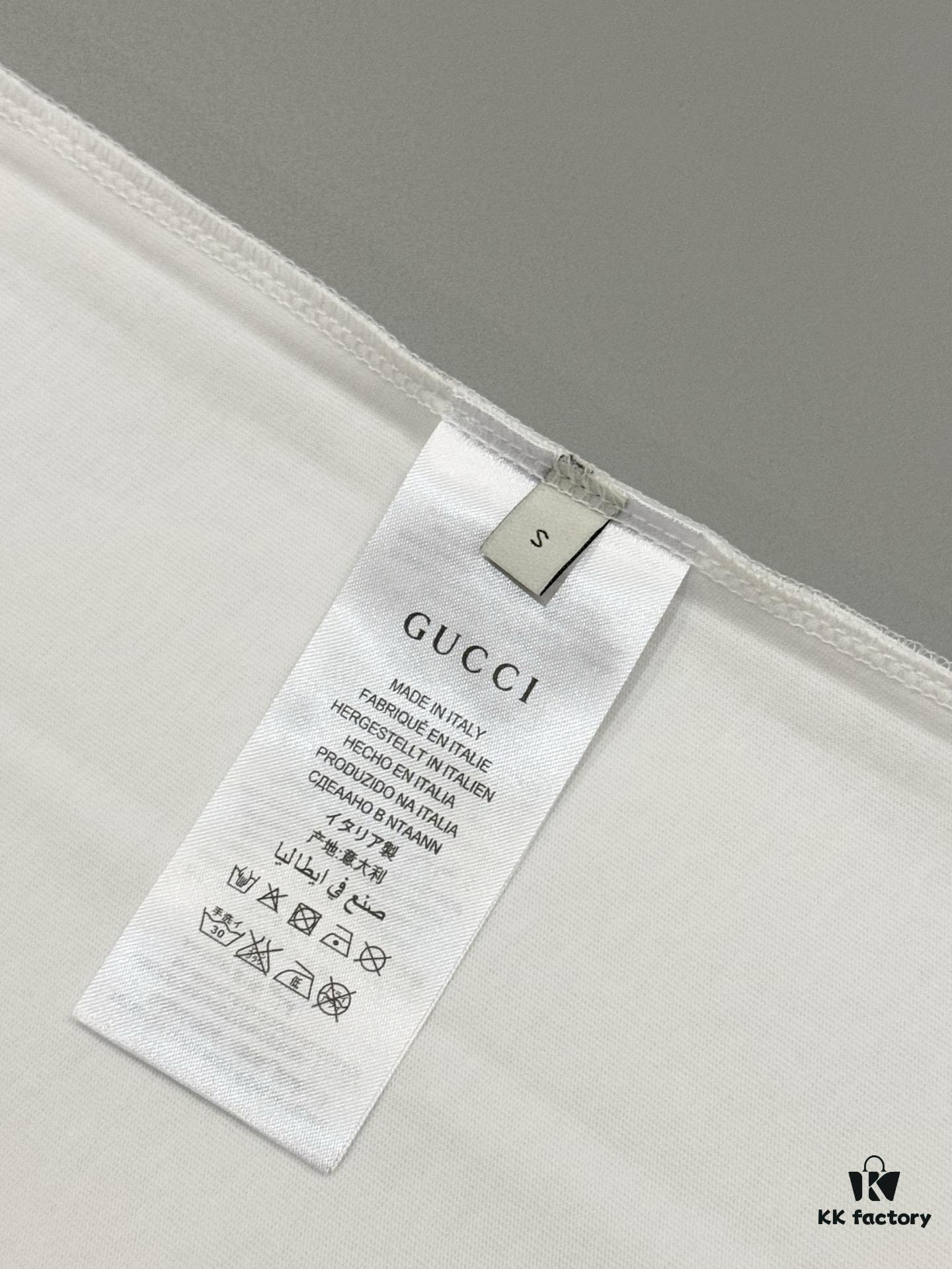 High-End Gucci Style Premium Jump Stitch Embroidered Round Neck Short Sleeve T-Shirt, 280g Double-Yarn High Gram Weight 100% Combed Cotton, Pre-Shrunk 1x1 Double Yarn Washed Fabric Resists Deformation, Unisex Design with Official Website Details, Front and Back Letter Logo Embroidery, Patch on Reverse, Complete Triple Labels, Moisture-Proof Paper Packaging, Distinct from Market Standard Goods, Comfortable Fit with OXs Silhouette