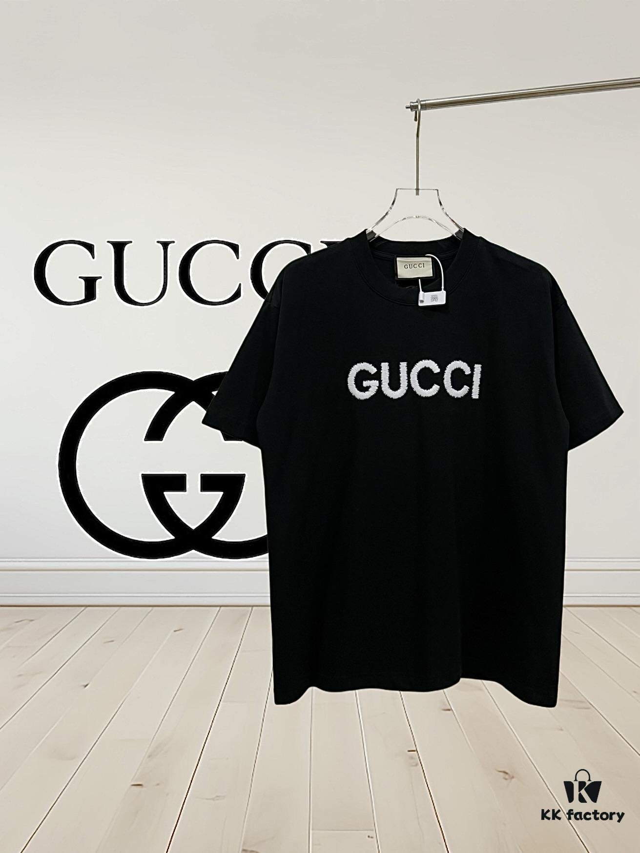 High-End Gucci Round Neck Short Sleeve T-Shirt with Front and Back High-Stitch Embroidered Logo, 280g Double-Yarn Premium Combed Cotton, Pre-Shrunk Washed Fabric, No Deformation, Unisex Design, Official Website Details, Three Labels Included, Moisture-Proof Paper Packaging, Distinct from Market Standard Products, Comfortable Fit with OXS Silhouette