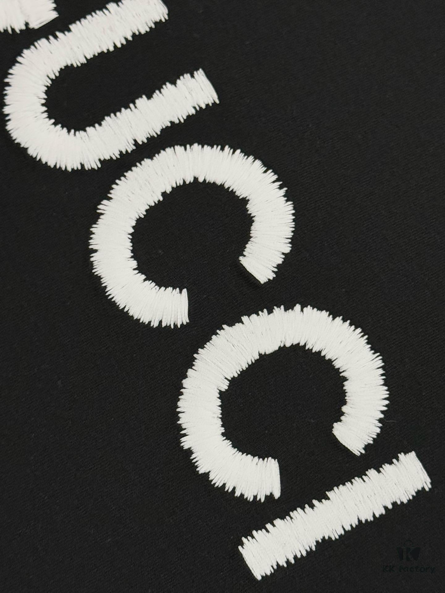 High-End Gucci Round Neck Short Sleeve T-Shirt with Front and Back High-Quality Jump Stitch Embroidery, 280g Double-Yarn Heavyweight 100% Combed Cotton, Pre-Shrunk Washed Fabric, No Deformation, Unisex Design with Official Logo Embroidery, Patch on Back, Complete Three Labels, Moisture-Proof Paper Packaging, Distinct from Market Standard Goods, Comfortable Fit with OXS Silhouette