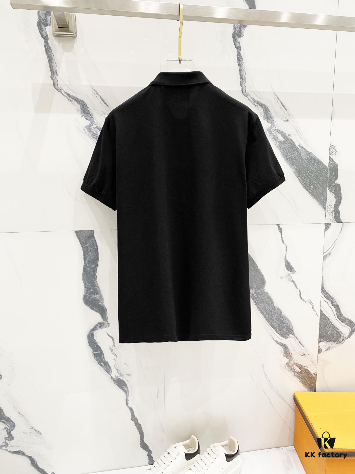 GUCCI Men's Polo Shirt with Notched Collar and Red-Green Web Stripe Logo Design