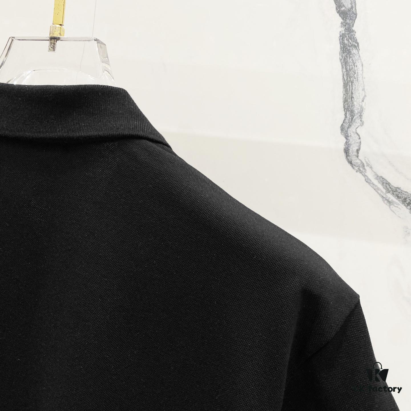 GUCCI Men's Polo Shirt with Notched Collar and Red-Green Web Stripe Logo Design