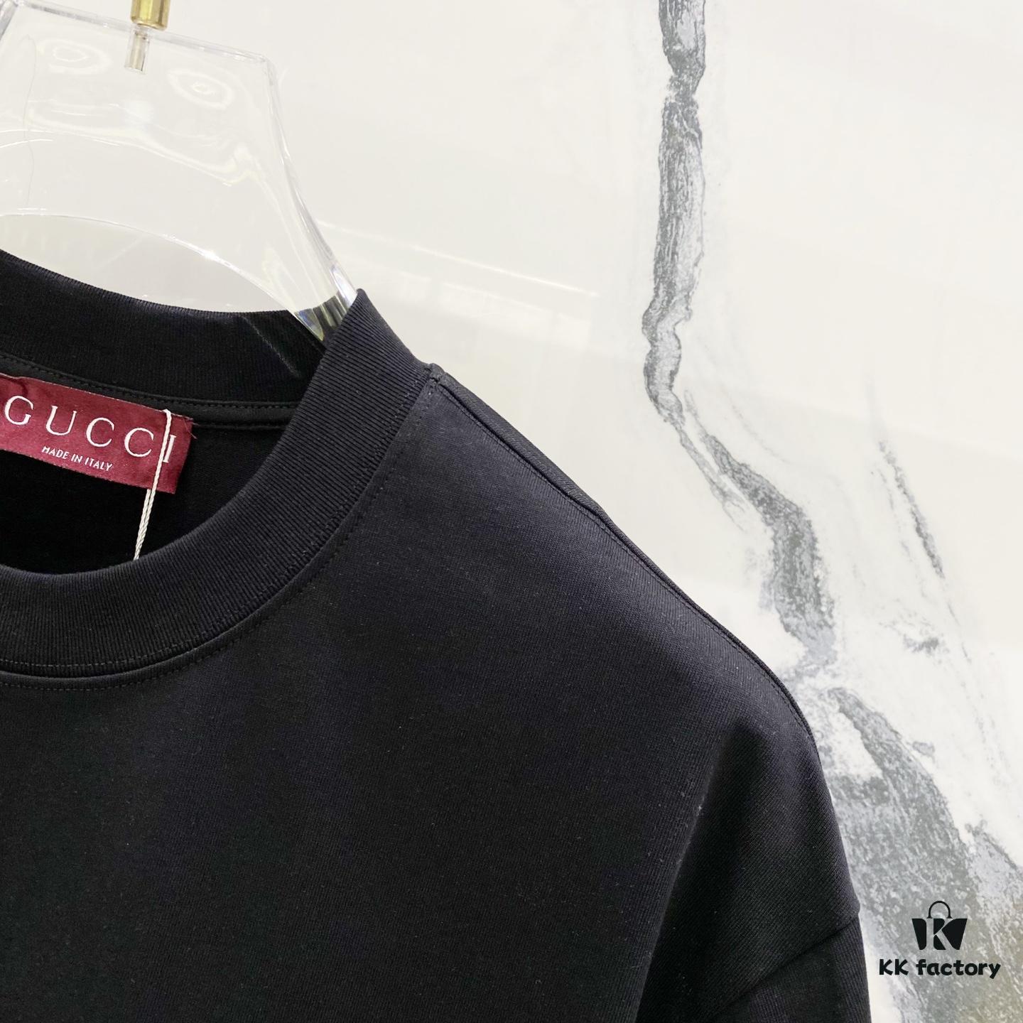 GUCCI Crew Neck Short Sleeve T-Shirt 320g with Embroidered Double G Logo