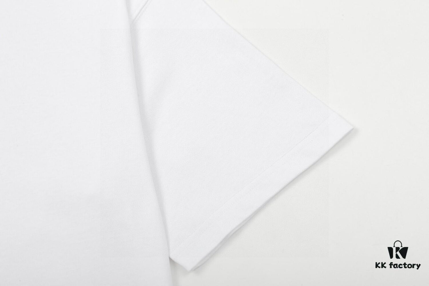 2025 Summer New Arrival Gucci Classic Double G Logo Print 300g Combed Cotton Crew Neck Short Sleeve T-Shirt Unisex