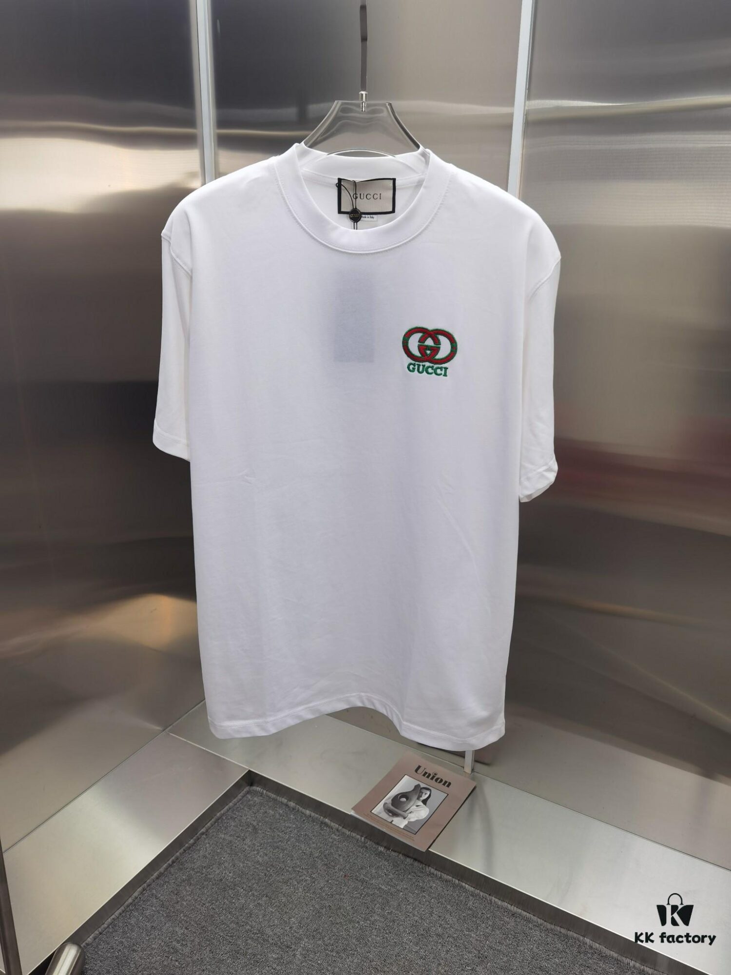 Gucci Embroidered Short Sleeve T-Shirt (Top Quality Version, Different from Standard Stock)