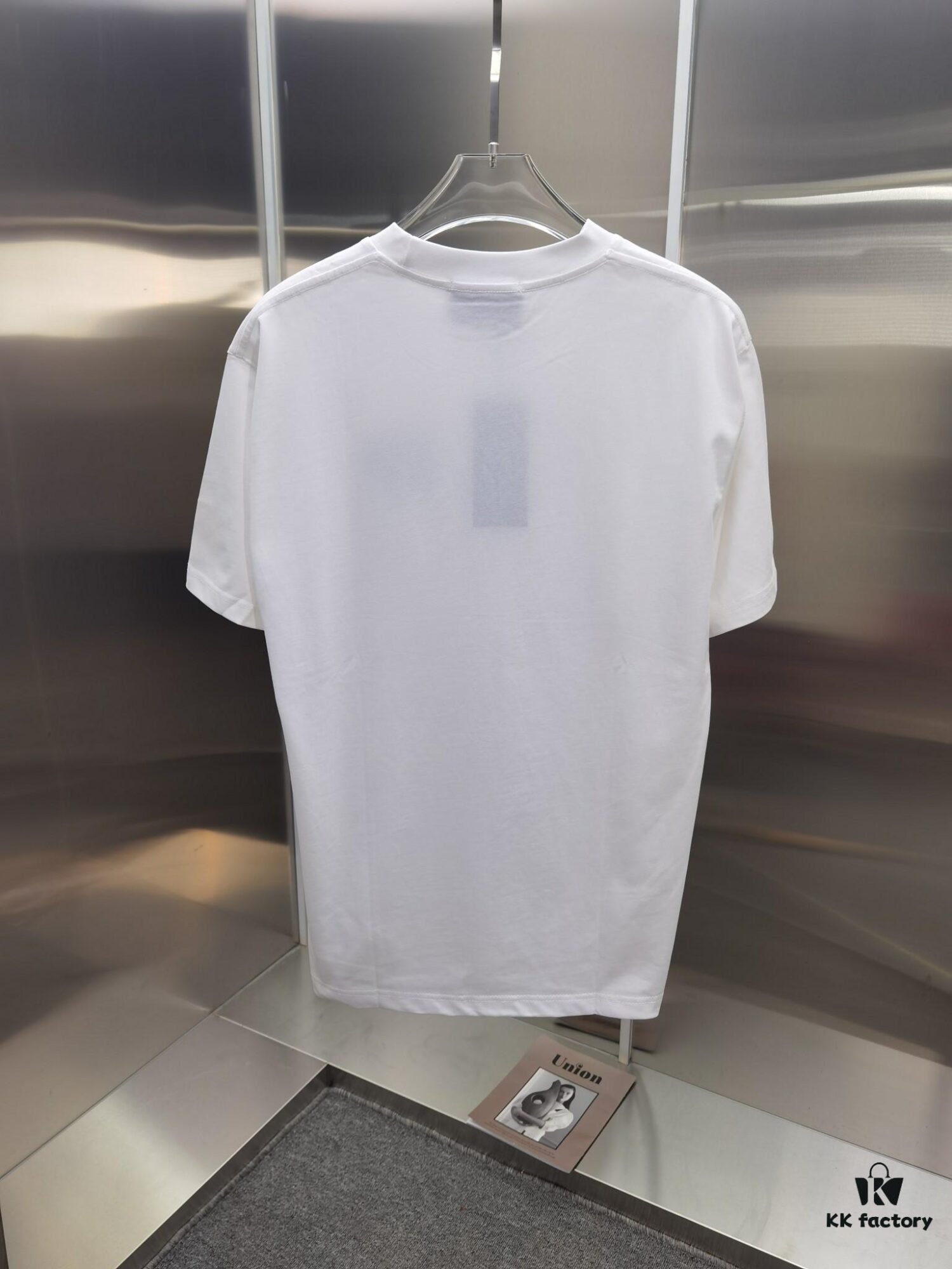 Gucci Embroidered Short Sleeve T-Shirt (Top Quality Version, Different from Standard Stock)