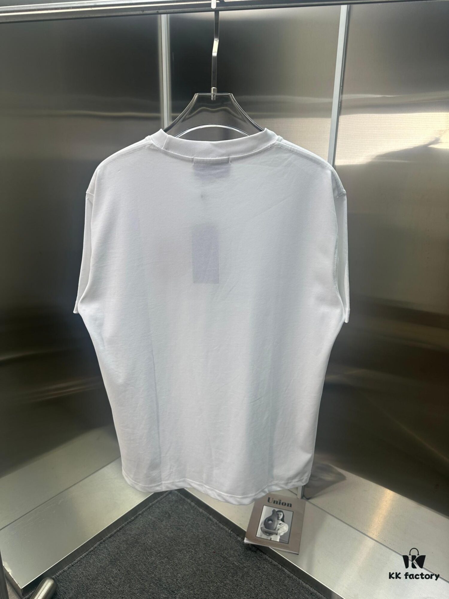 Gucci Embroidered Short Sleeve T-Shirt (Top Quality Version, Different from Standard Stock)