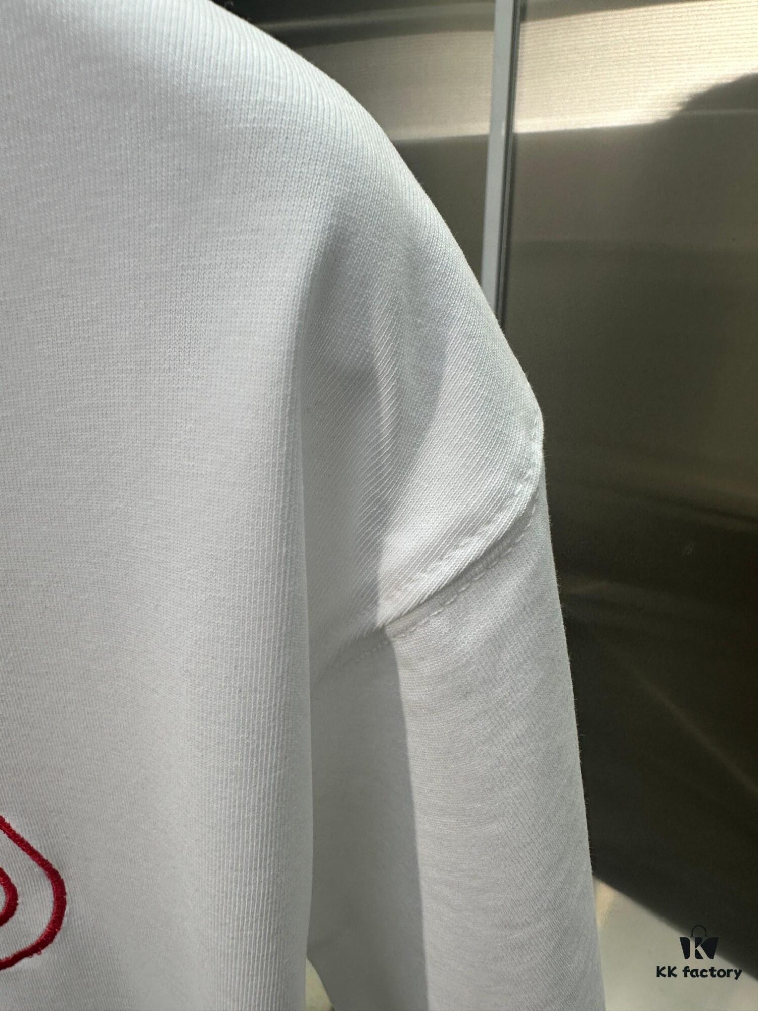Gucci Embroidered Short Sleeve T-Shirt (Top Quality Version, Different from Standard Stock)
