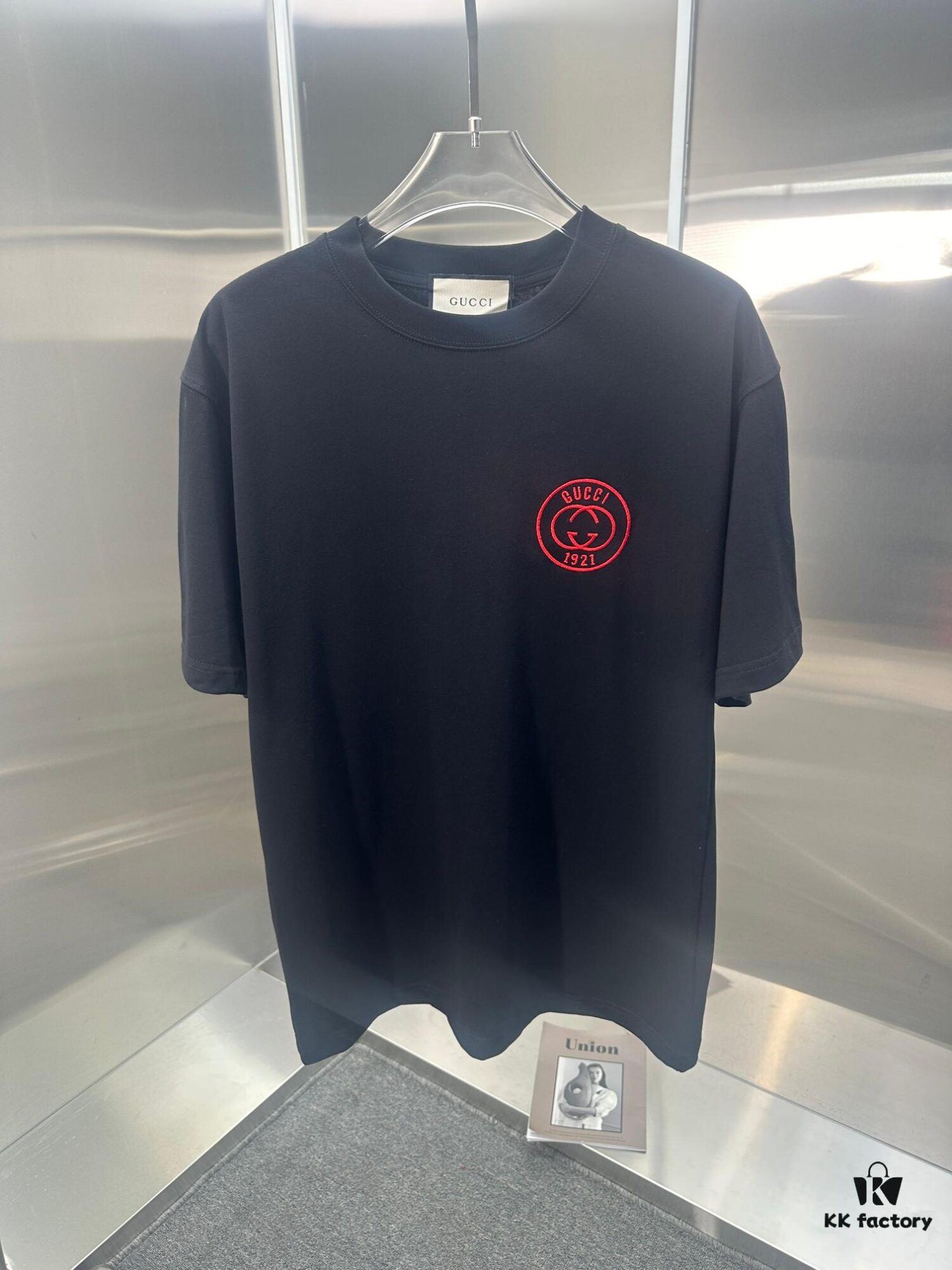 Gucci Embroidered Short Sleeve T-Shirt (Top Quality Version, Different from Standard Stock)