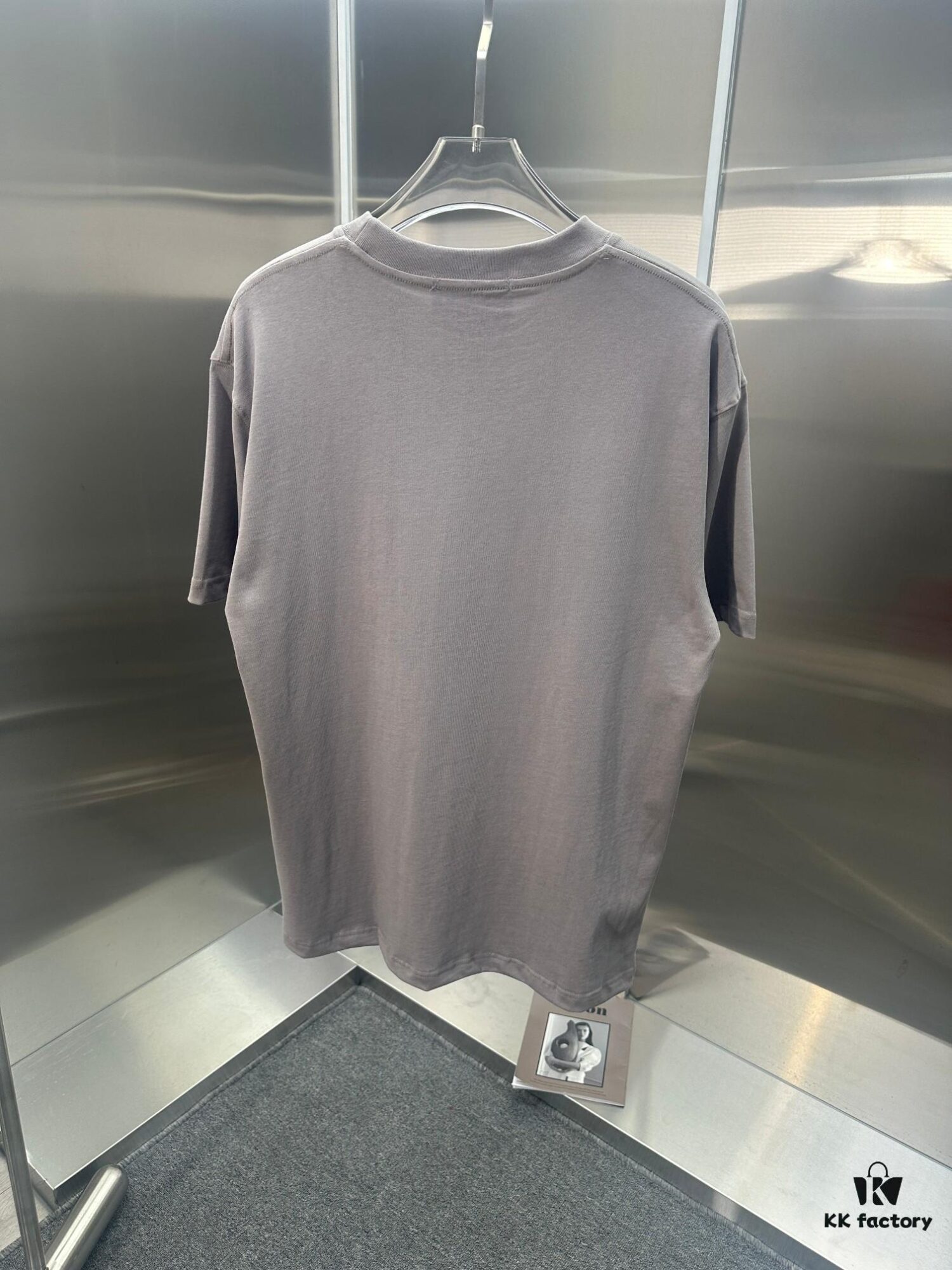 Gucci Embroidered Short Sleeve T-Shirt (Top Quality Version, Different from Standard Stock)