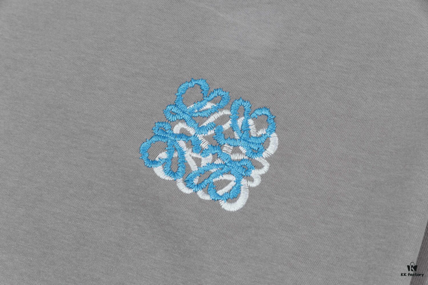 Gucci Embroidered Short Sleeve T-Shirt (Top Quality Version, Different from Standard Stock)