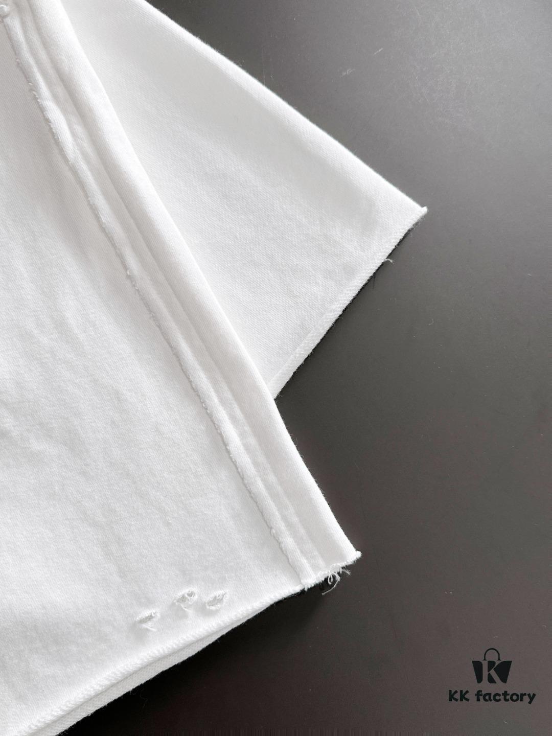 GUCCI 2025 Spring/Summer New Arrival High-End Elastic Waist Casual Solid Loose Shorts