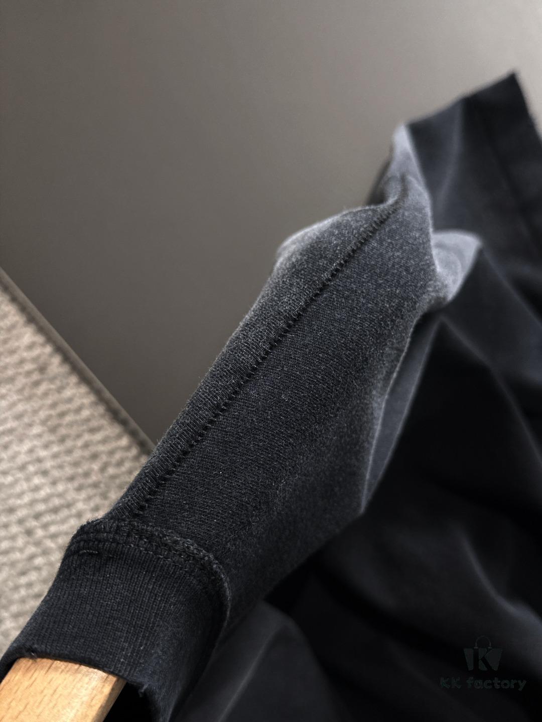 High-Quality GUCCI 2025 Spring/Summer New Men's Tie-Dye Washed Short-Sleeve T-Shirt