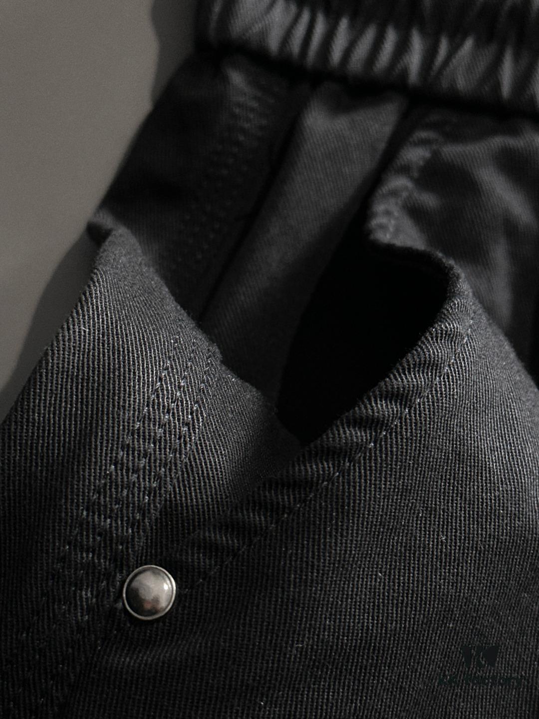 GUCCI 2025 Spring/Summer New Elastic Waist Casual Pants, Lightweight Custom Counter Fabric, Breathable and Comfortable, Exquisite Details, Brand Design Concept, High Quality, Soft and Smooth Touch