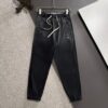 GUCCI 2025 Spring/Summer New Elastic Waist Casual Pants, Lightweight Custom Fabric from Counter, Highly Breathable and Comfortable, Exquisite Details, Brand Design Concept Reflecting High Quality, Soft and Smooth Texture, Showcasing a Perfect Relaxed Silhouette