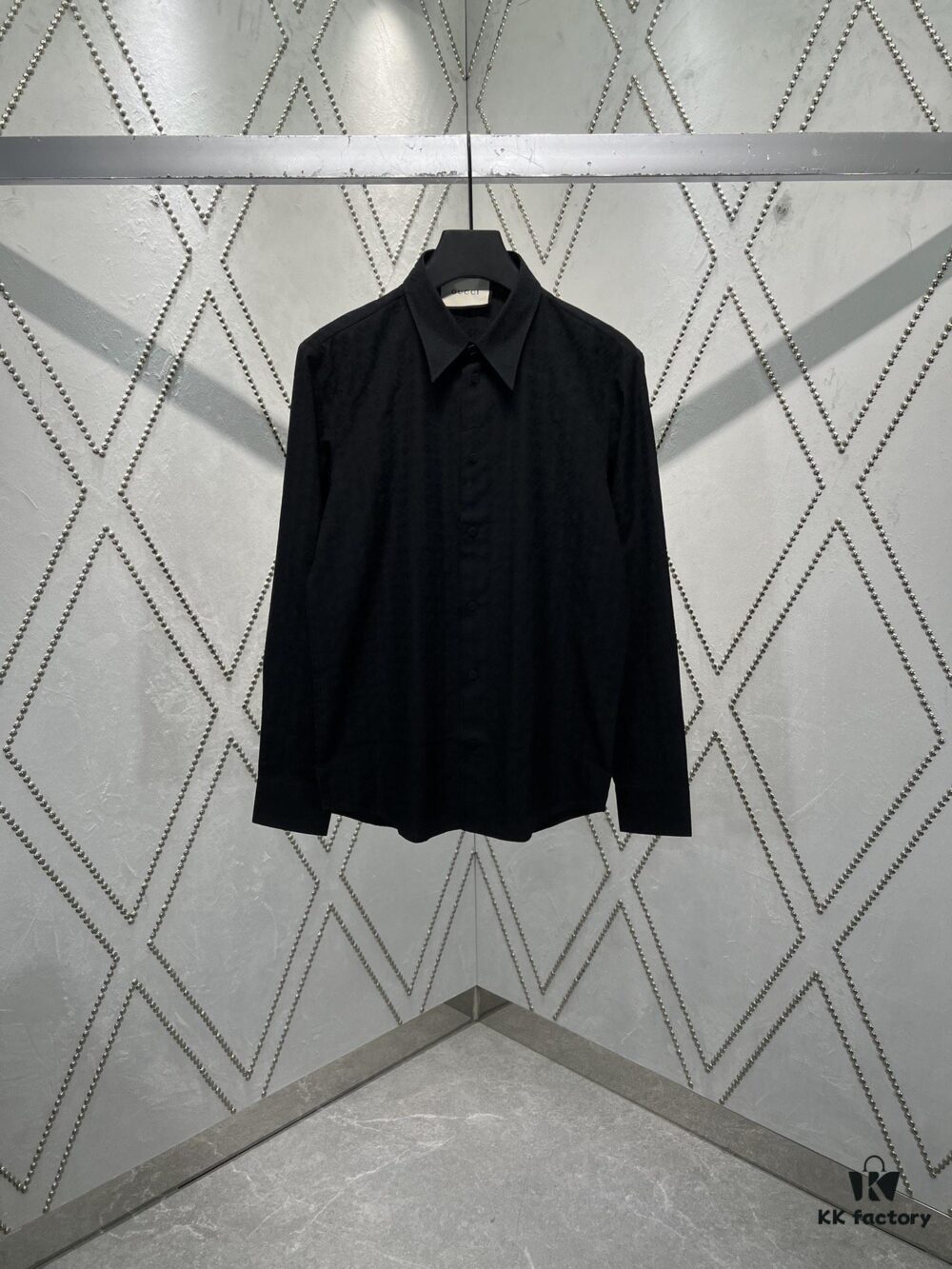 Gucci 25ss New Arrival Evening Dress Collection Featuring Signature Horsebit Design in Subtle Elegant Tones