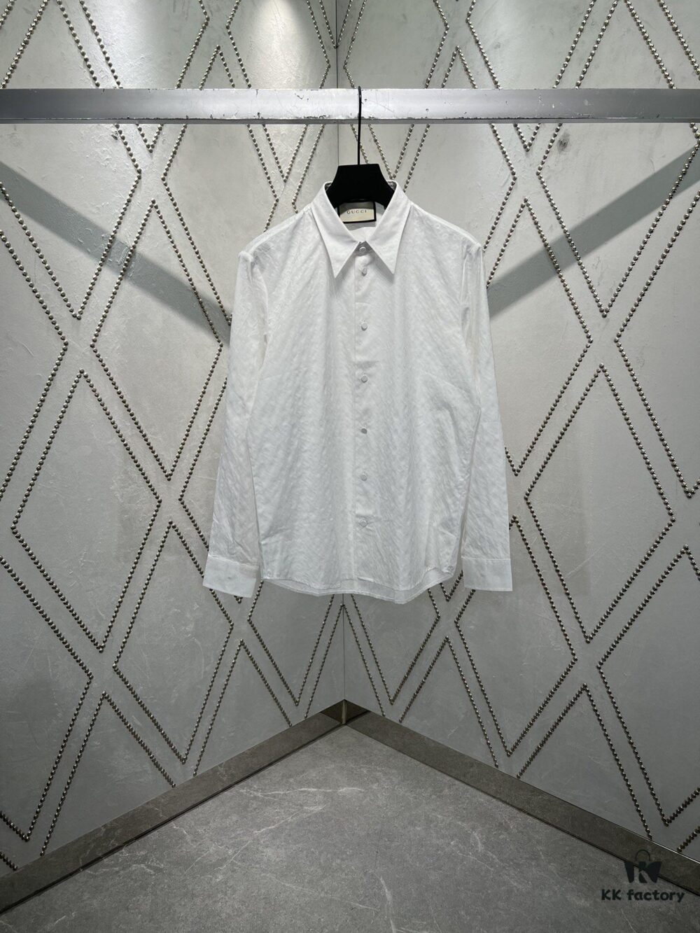 Gucci 25SS New Arrival Evening Dress Collection Featuring Signature Horsebit Design in Subtle, Refined Tones