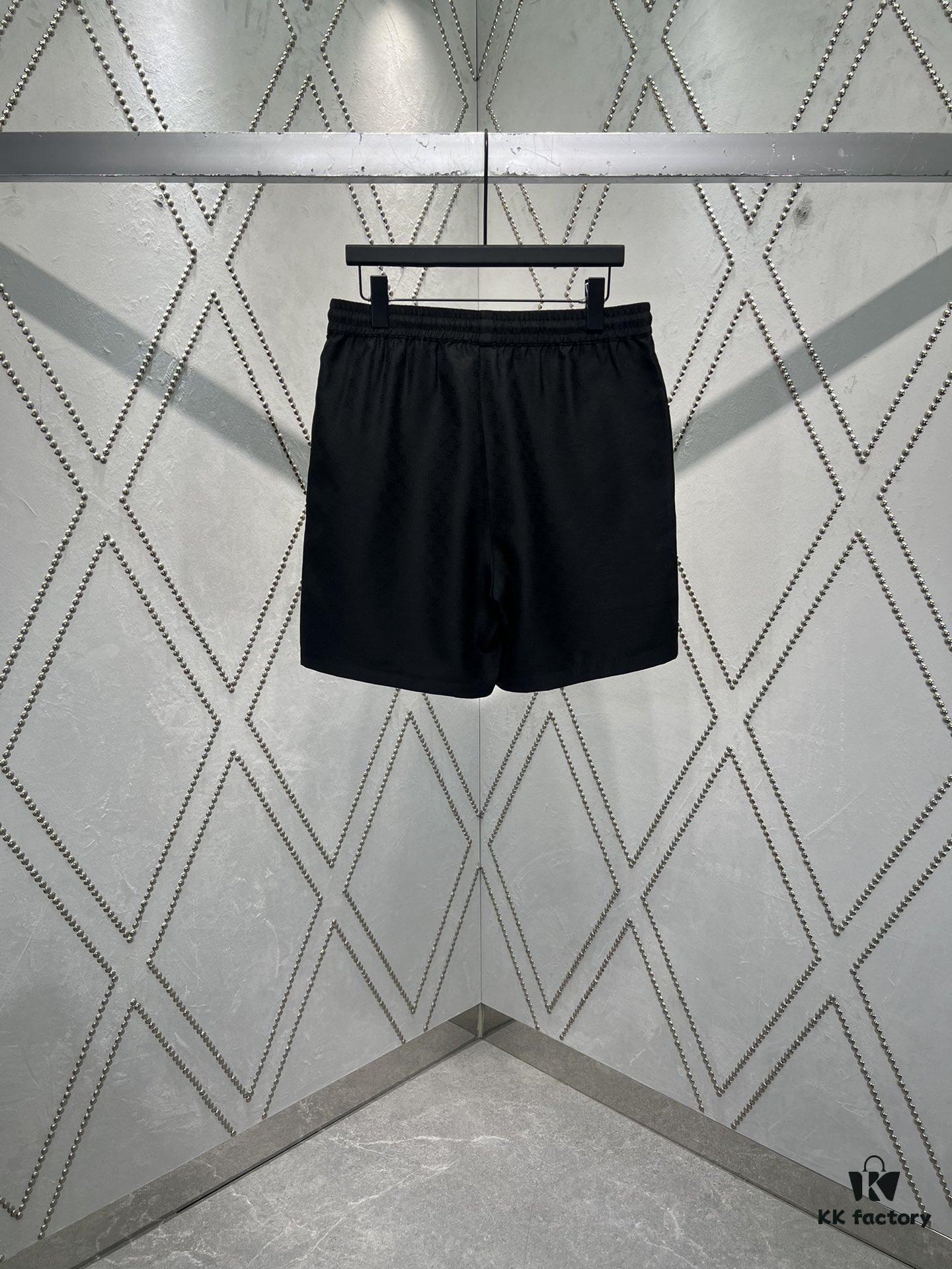 Gucci 25SS New Arrival Shorts Featuring the Iconic GG Pattern as a Tribute to Founder Guccio Gucci