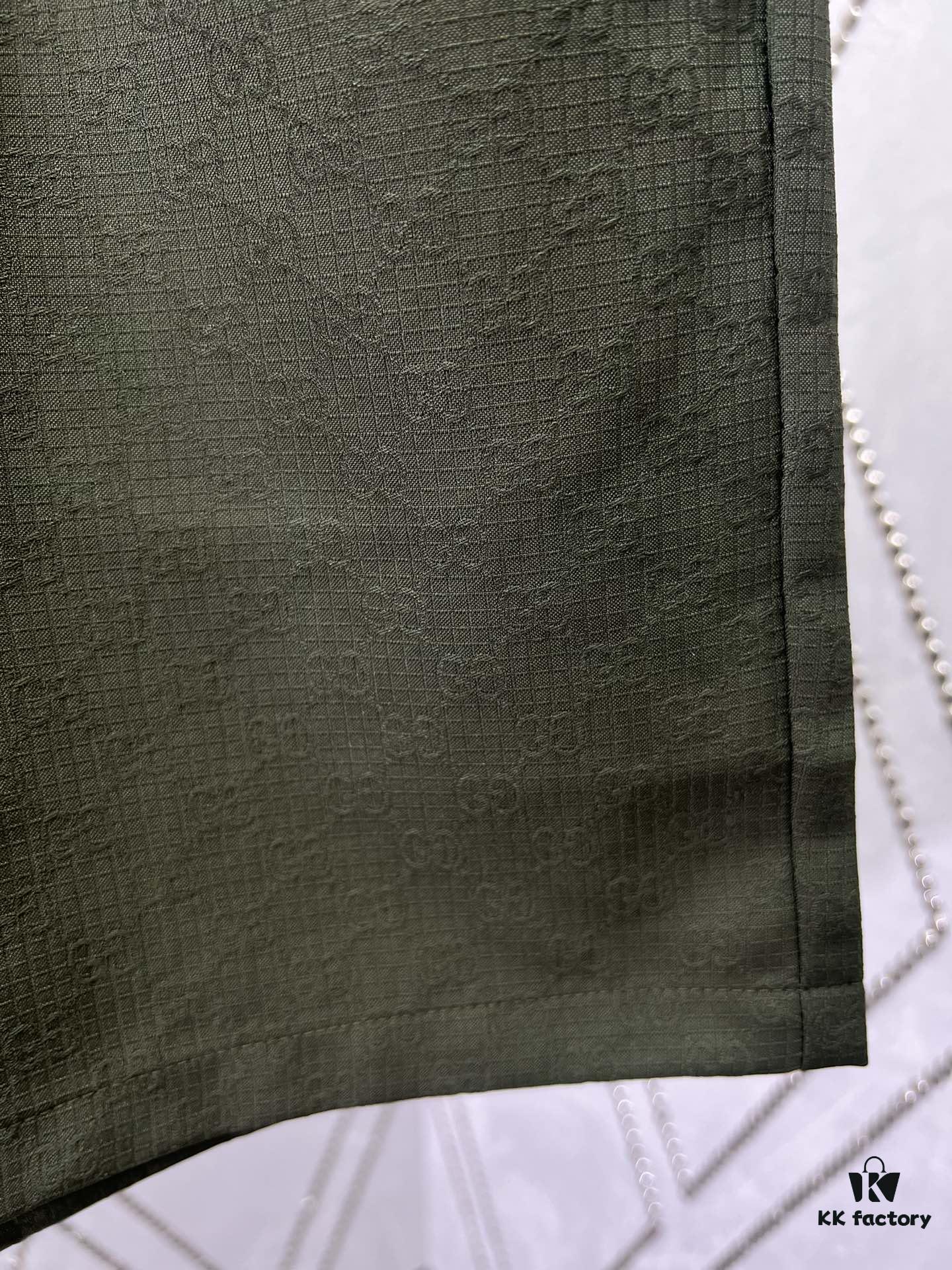 Gucci 25SS New Arrival Shorts Featuring the Iconic GG Pattern as a Tribute to Founder Guccio Gucci