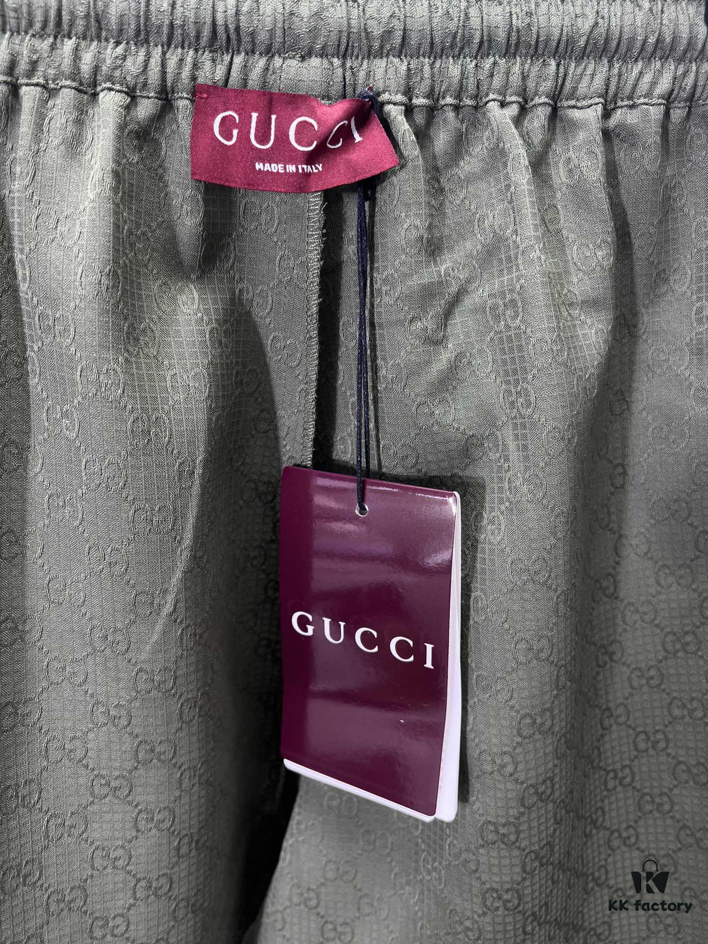 Gucci 25SS New Arrival Shorts Featuring the Iconic GG Pattern as a Tribute to Founder Guccio Gucci